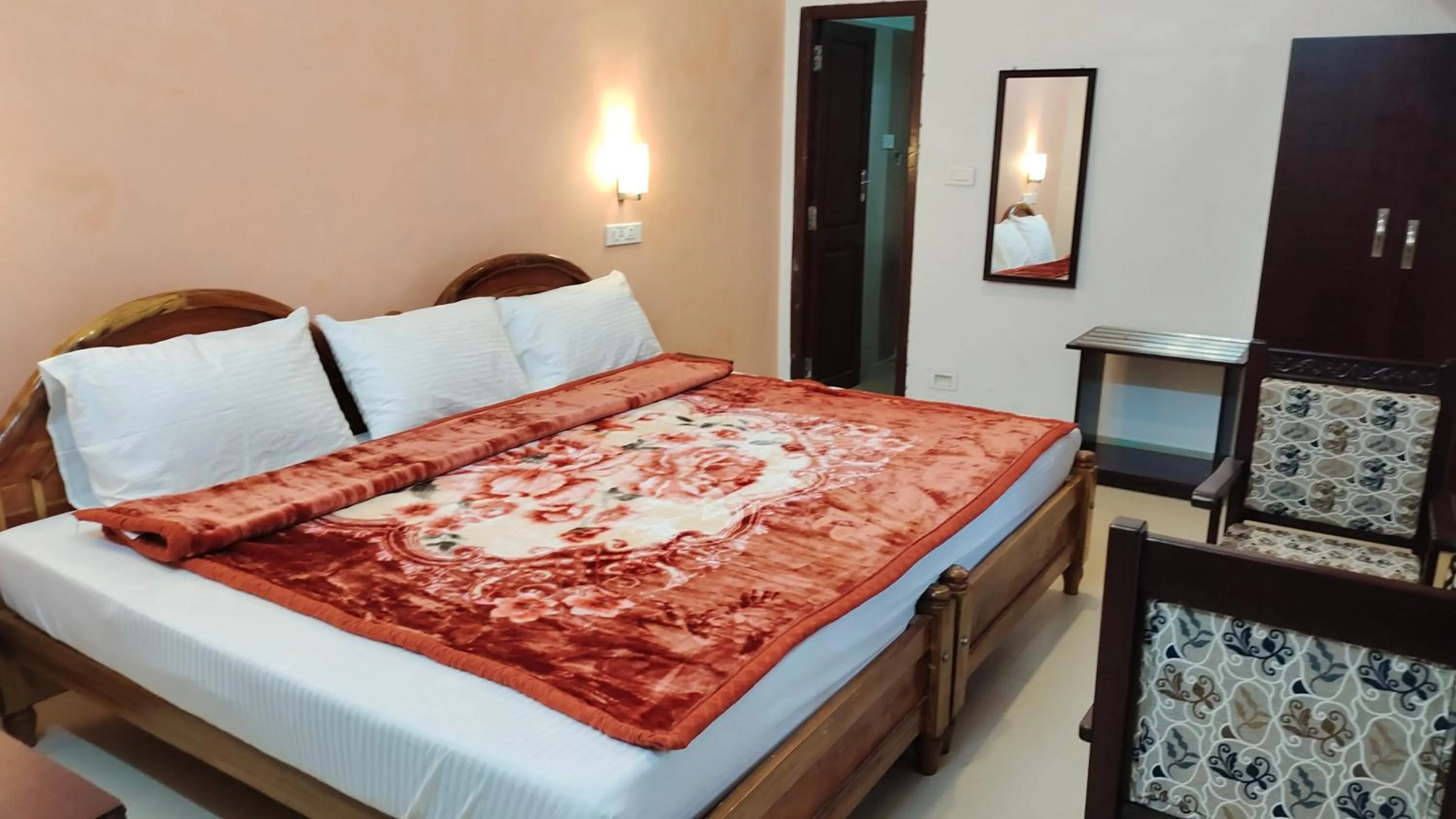 Photo of the whole room, Bed in Royal Serene Villas