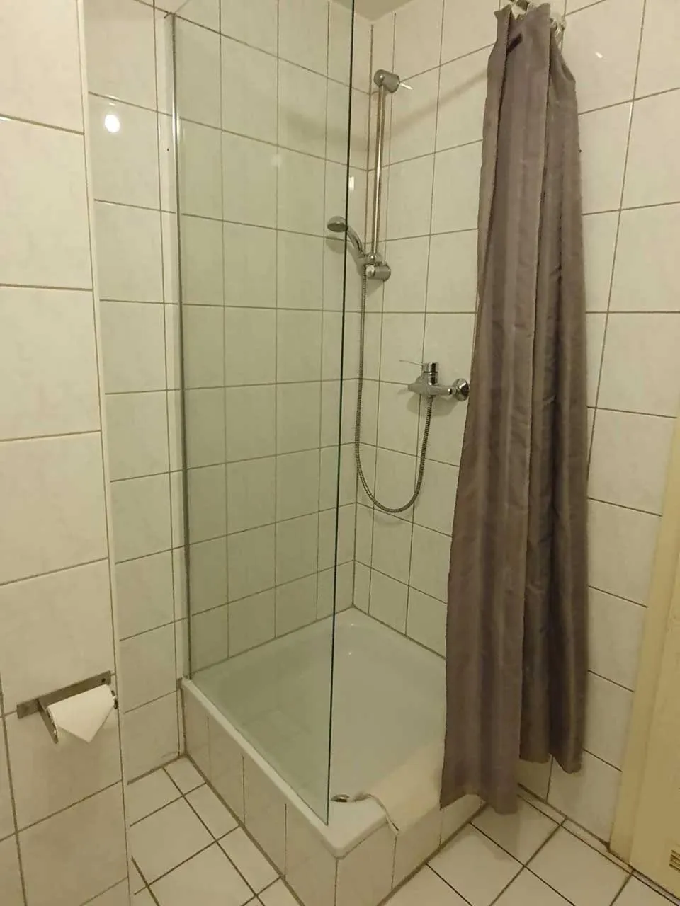 Bathroom in CityPark Hotel