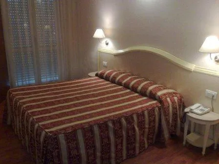 Bedroom, Bed in Hotel Corallo