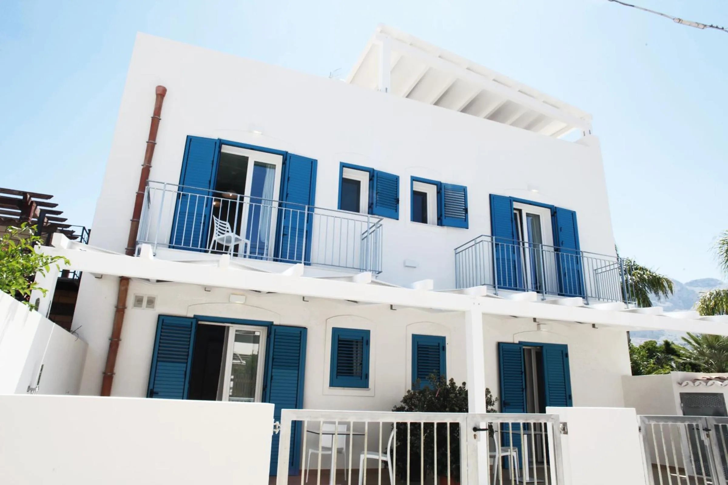 Property building in Rivazzurra Design Rooms