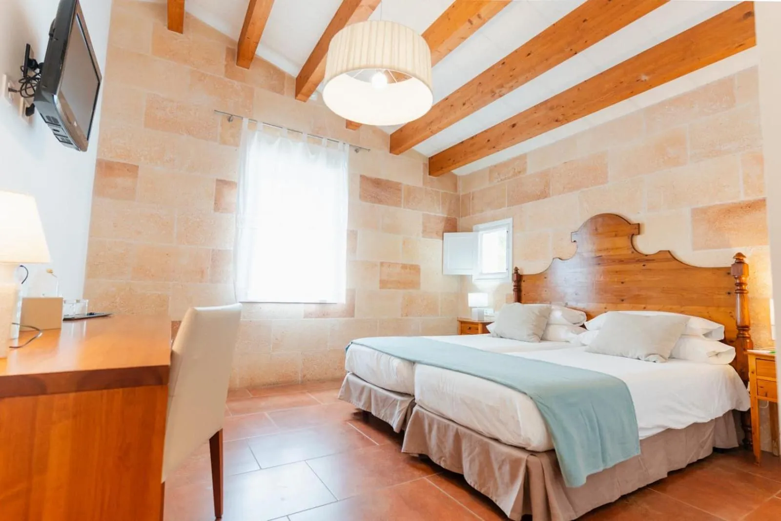 Bed in Hotel Rural Binigaus Vell