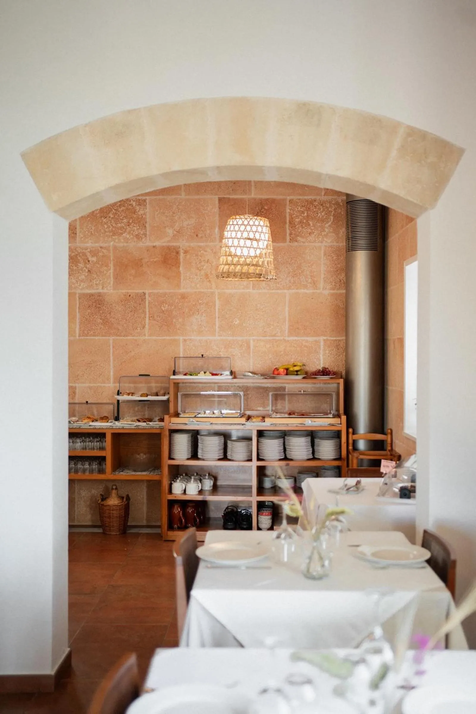 Buffet breakfast in Hotel Rural Binigaus Vell