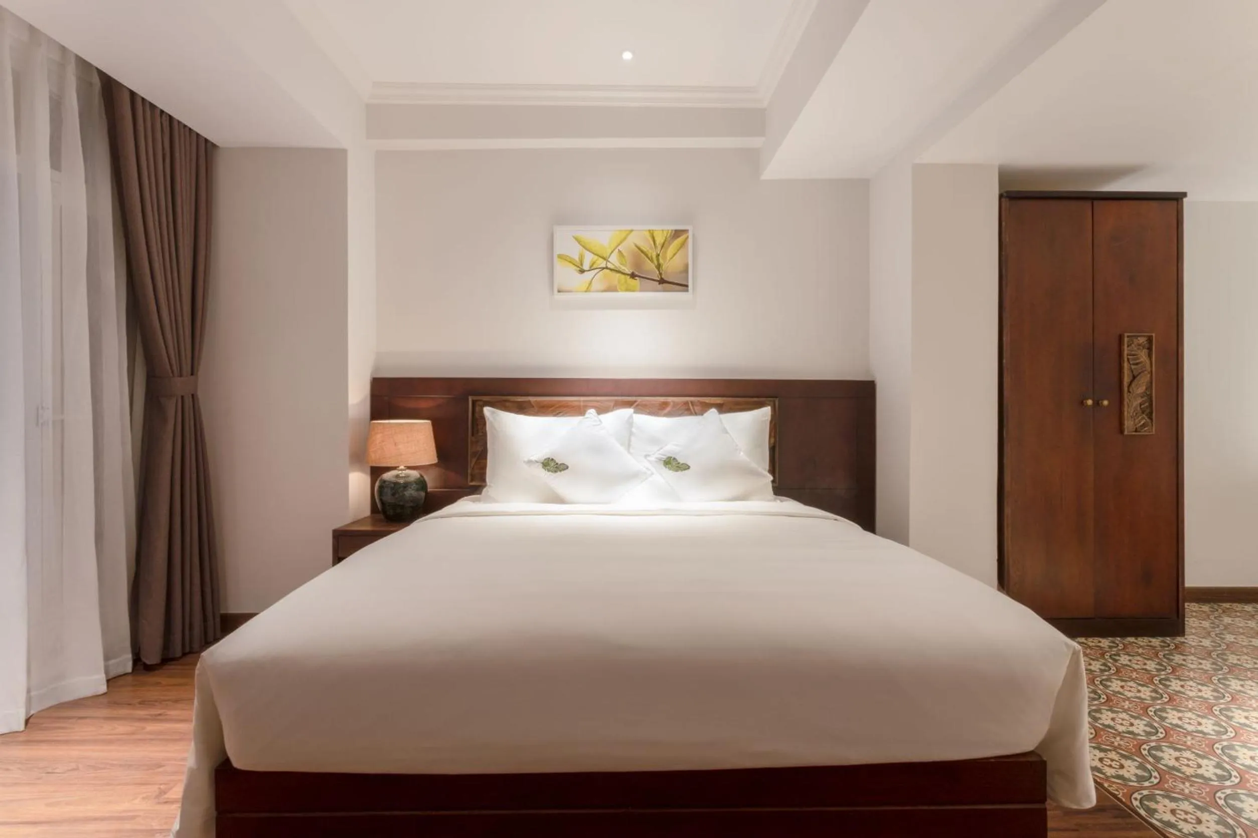 Bedroom, Bed in Cochin Sang Hotel