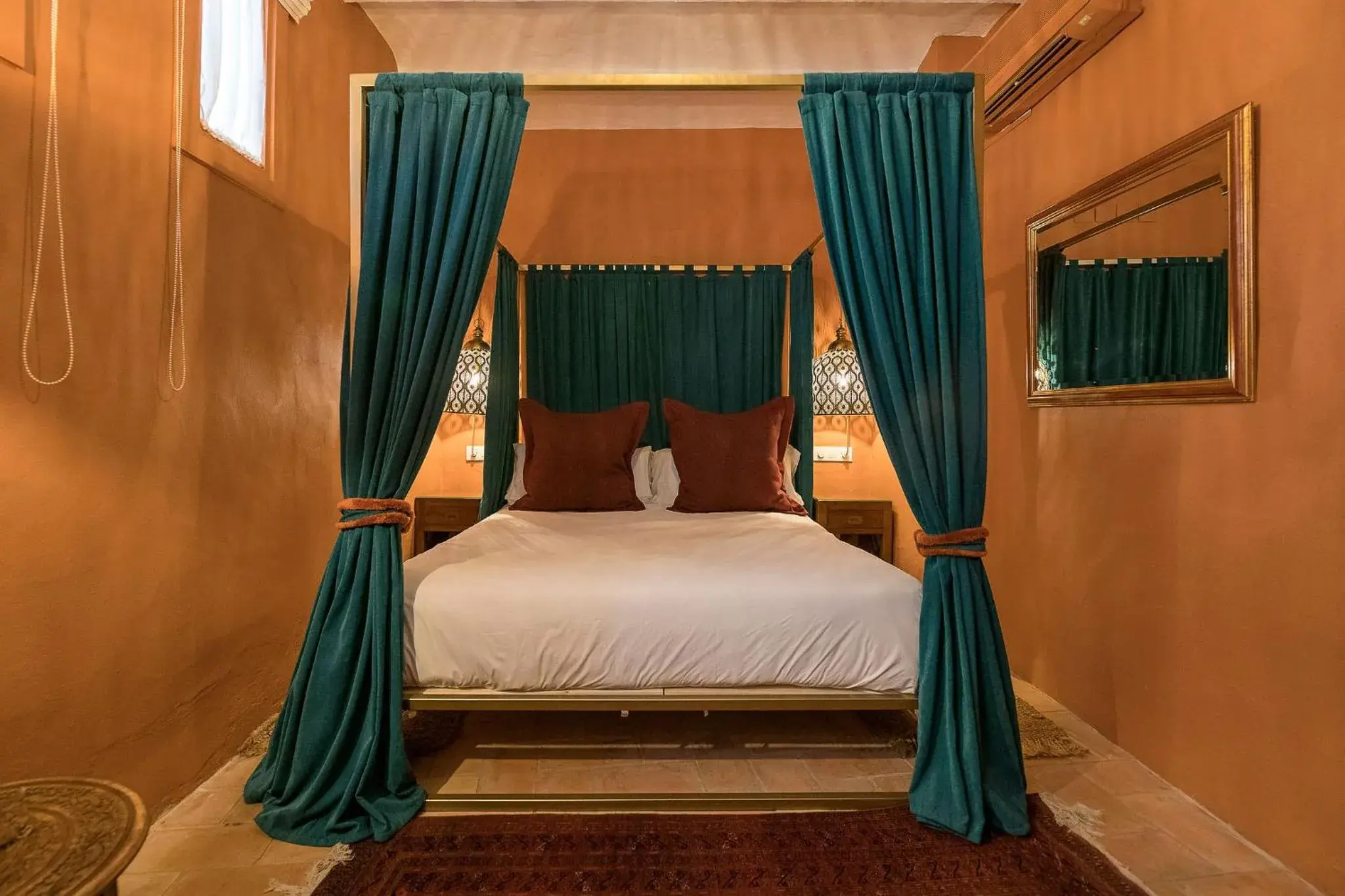 Small Double Room in Hotel La Casa del Califa Small Double Room in Hotel La Casa del Califa