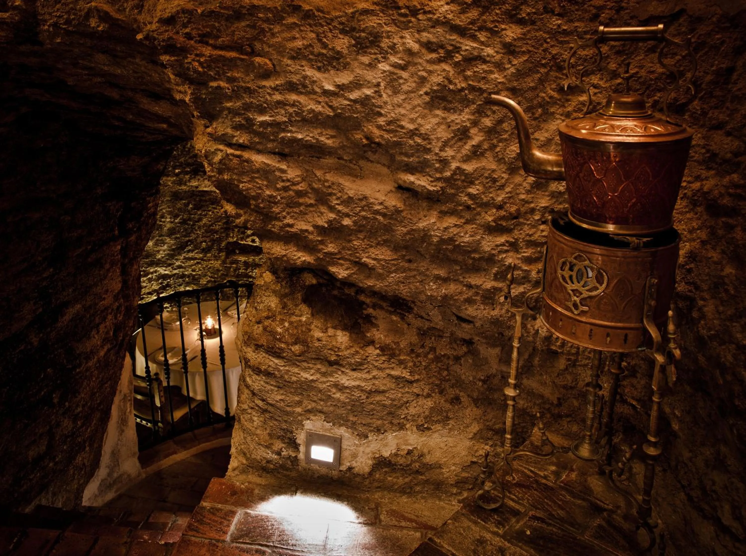 Restaurant/places to eat in Hotel La Casa del Califa