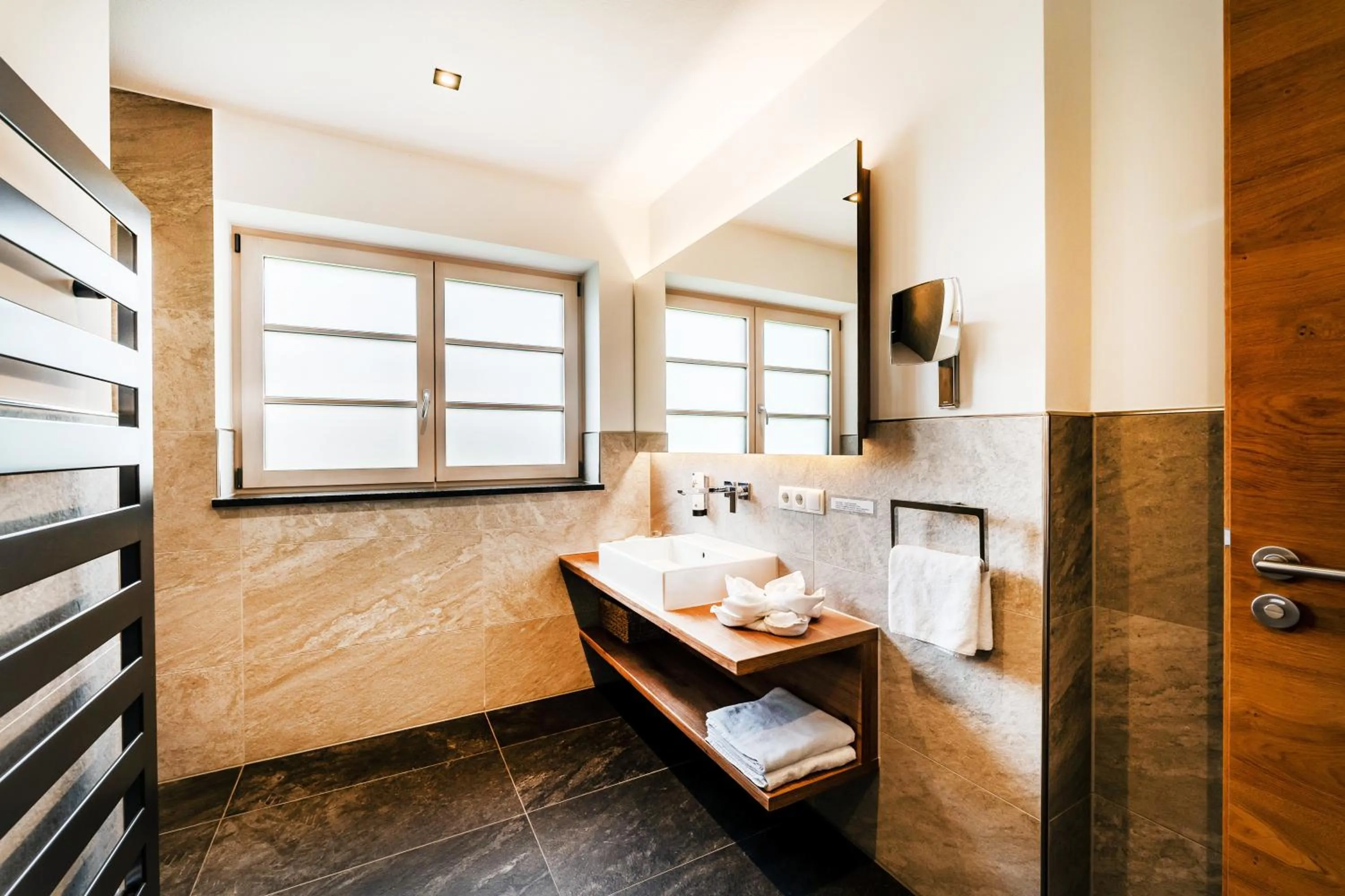 Photo of the whole room in Hotel Bayerischer Hof