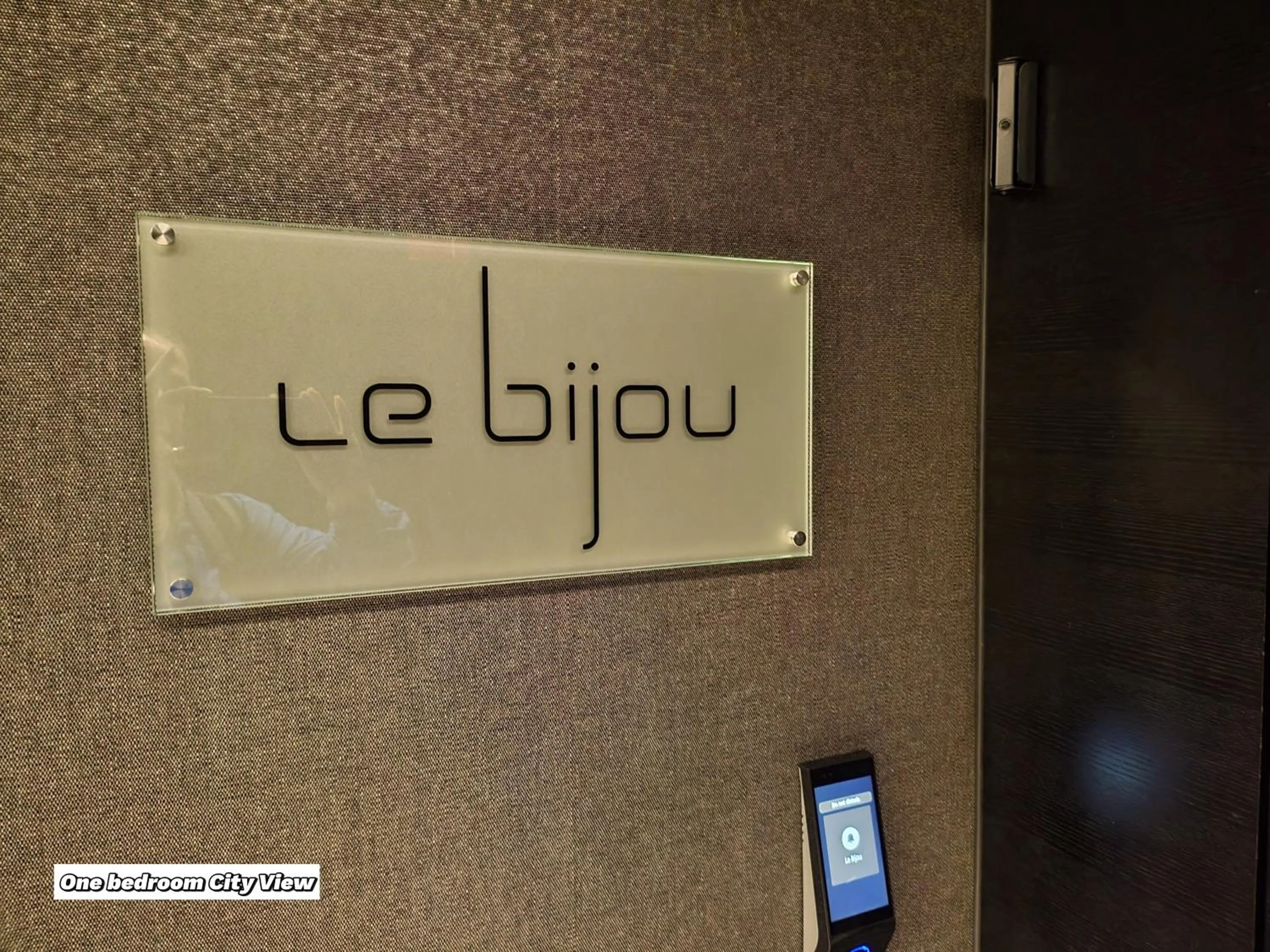 Park Tower City View Apartments