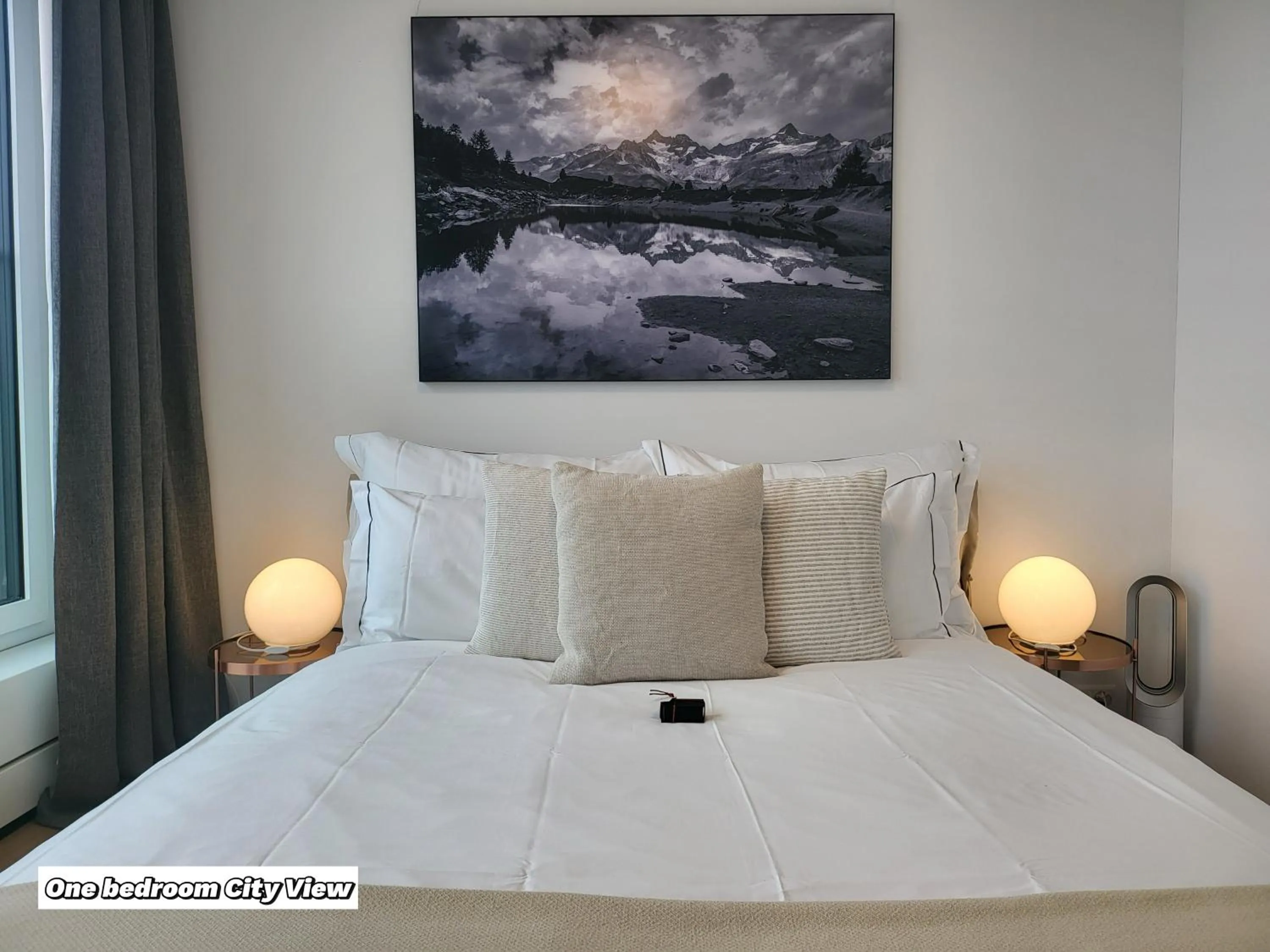 Bed in Park Tower City View Apartments