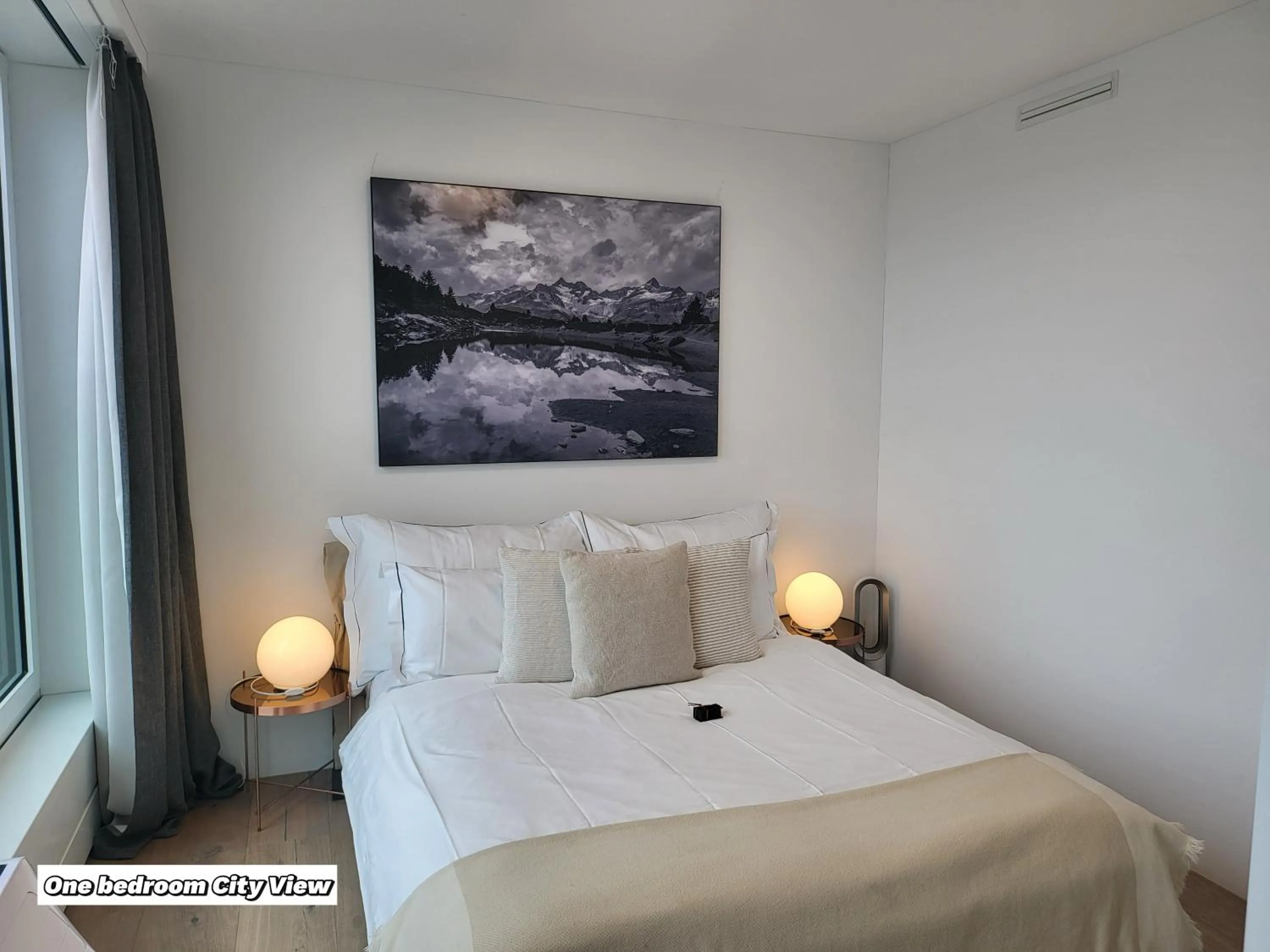 Bed in Park Tower City View Apartments