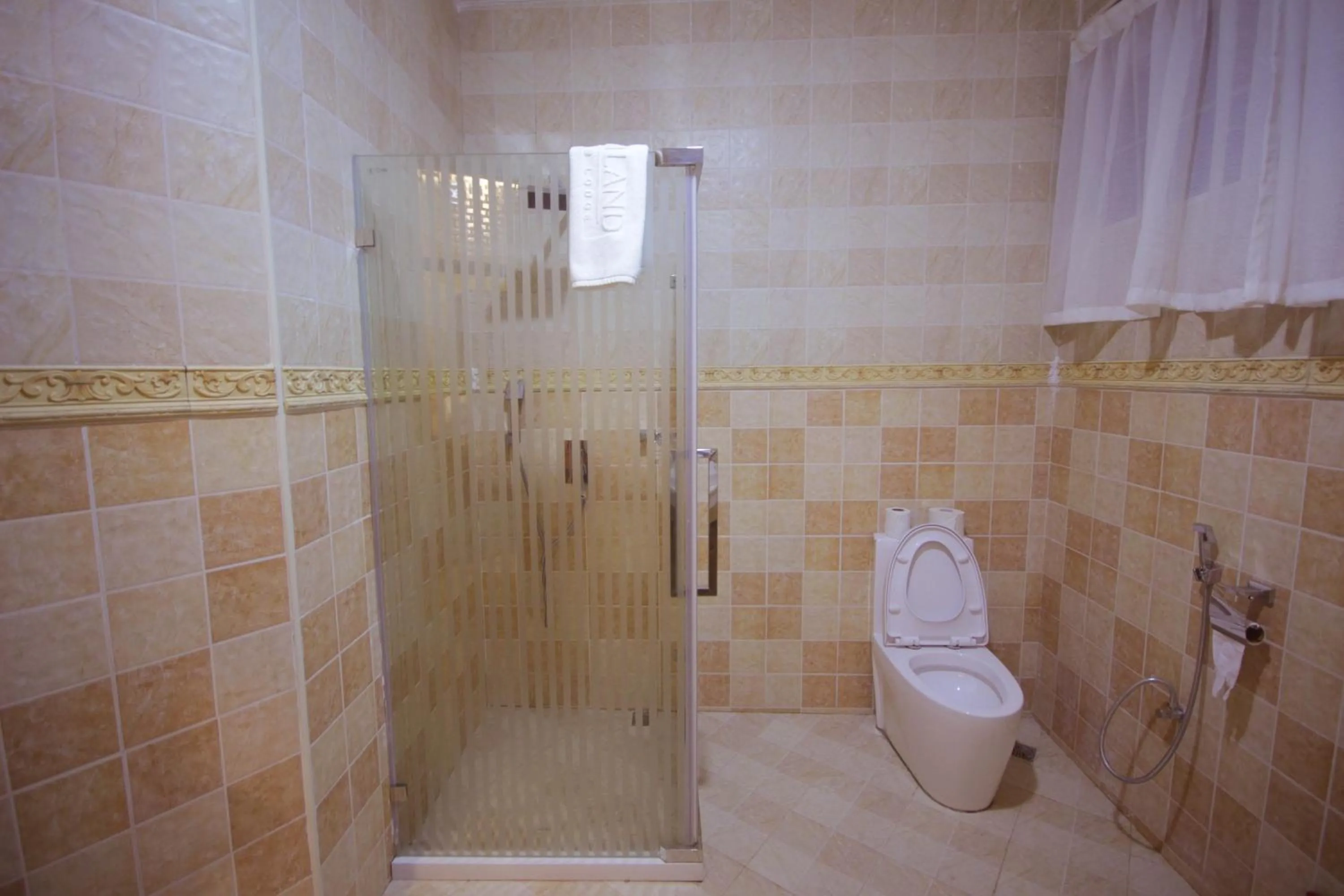 Bathroom in Masailand Safari Lodge