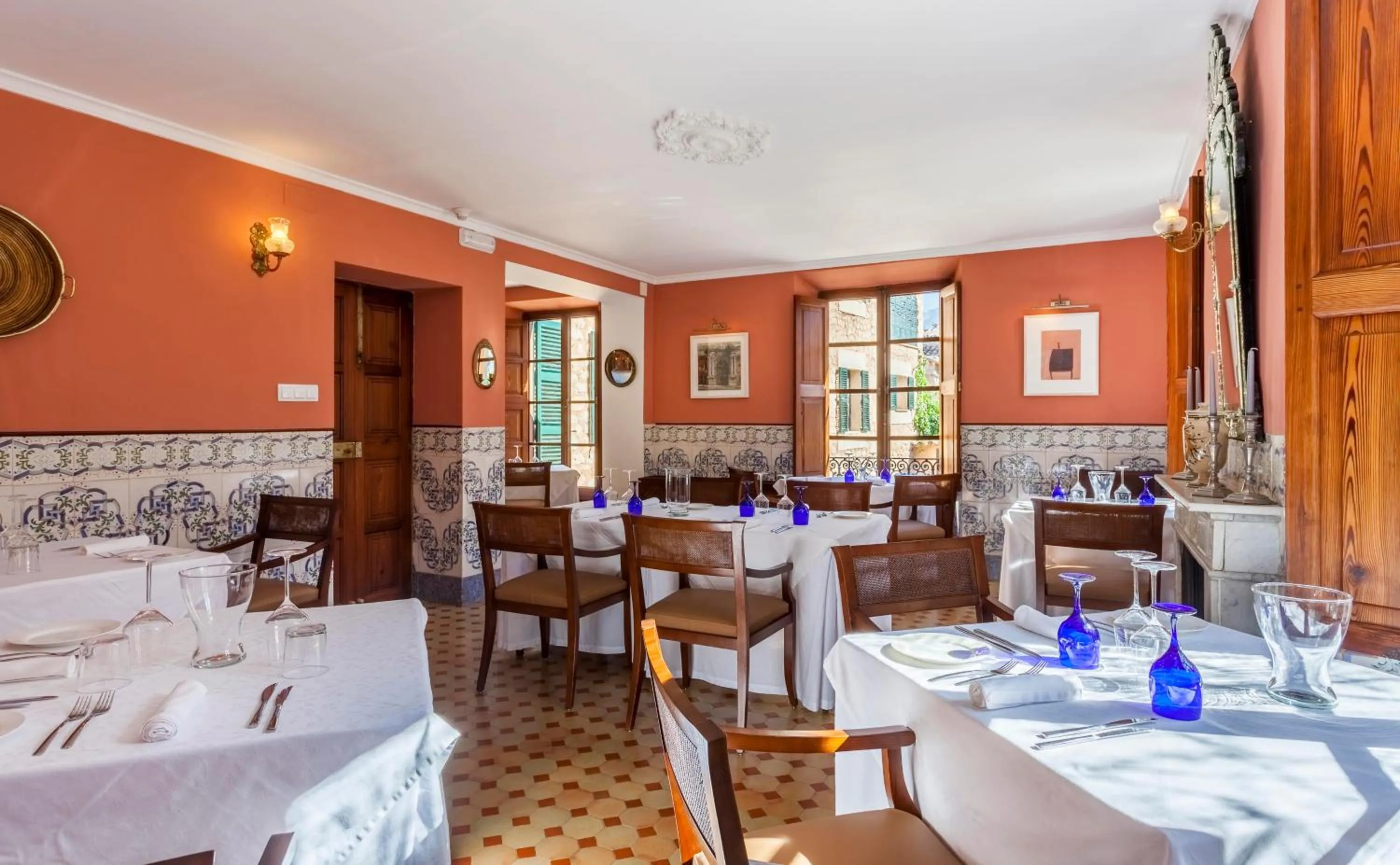 Restaurant/places to eat in The Salvia - Adults Only