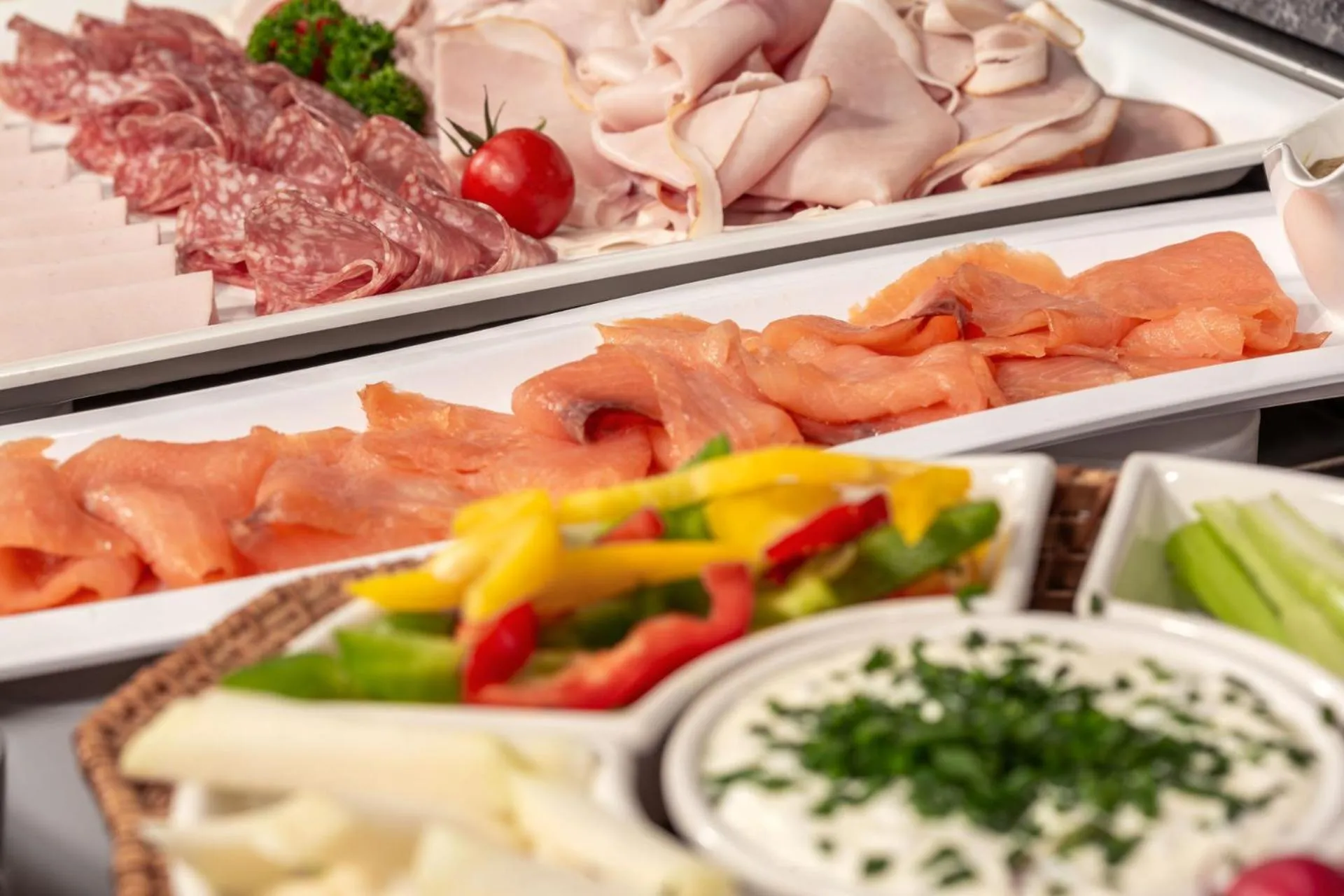 Breakfast in ALPIN- Das Sporthotel - SKI IN SKI OUT cityXpress, SUMMERCARD INCLUDED