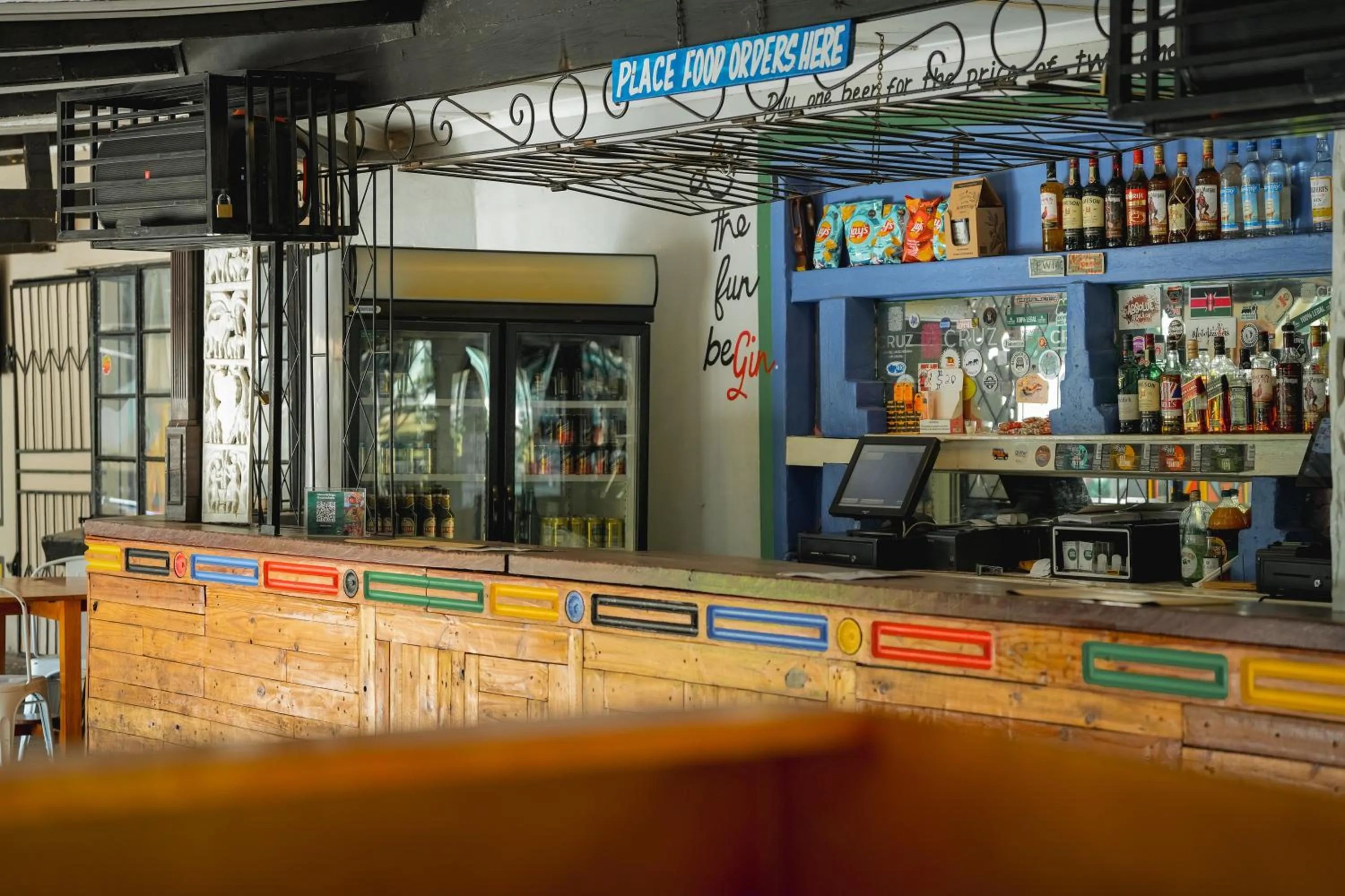 Lounge or bar in Shoestrings Backpackers Lodge Vic Falls