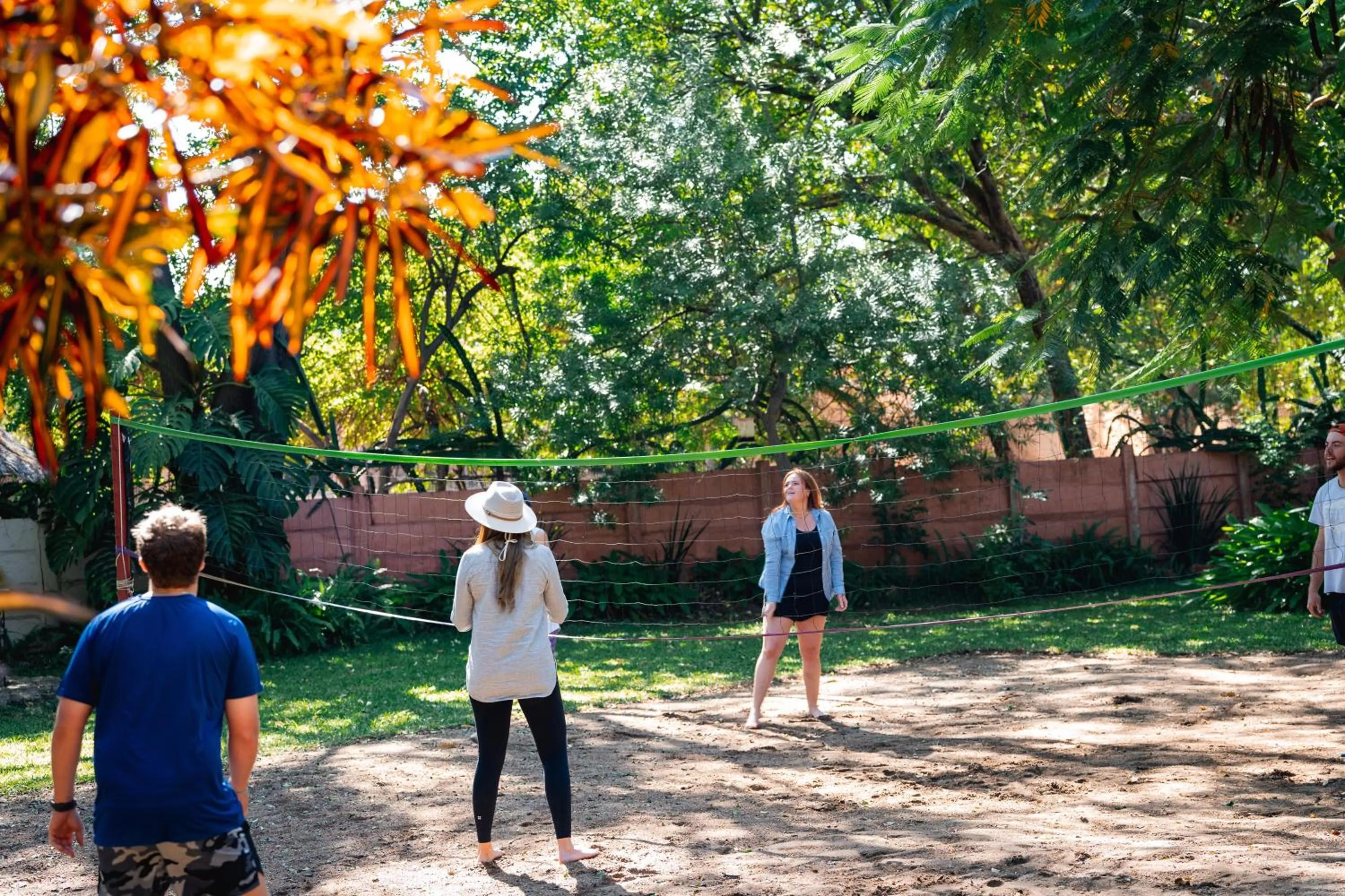 Entertainment in Shoestrings Backpackers Lodge Vic Falls