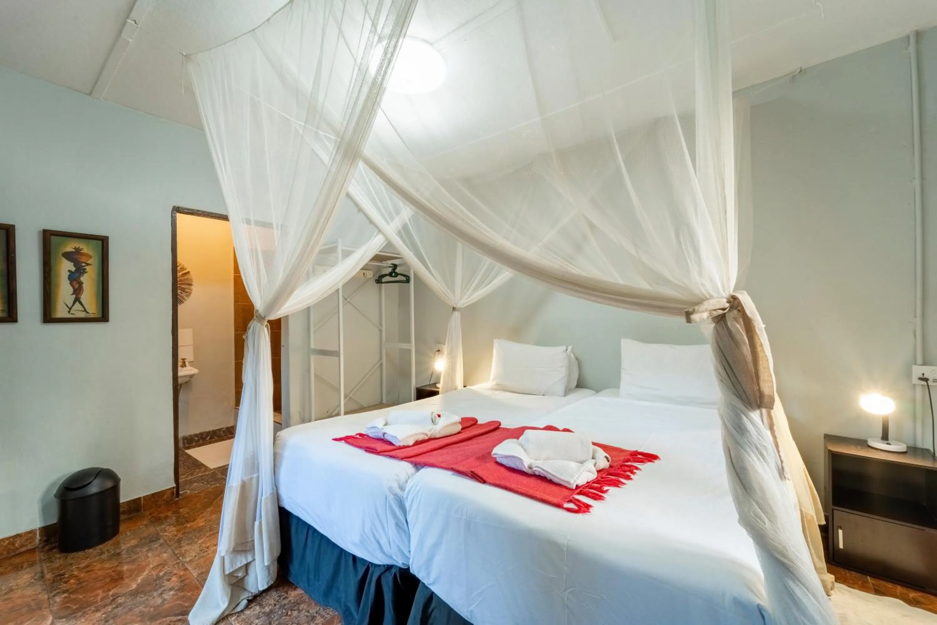 Bed in Shoestrings Backpackers Lodge Vic Falls