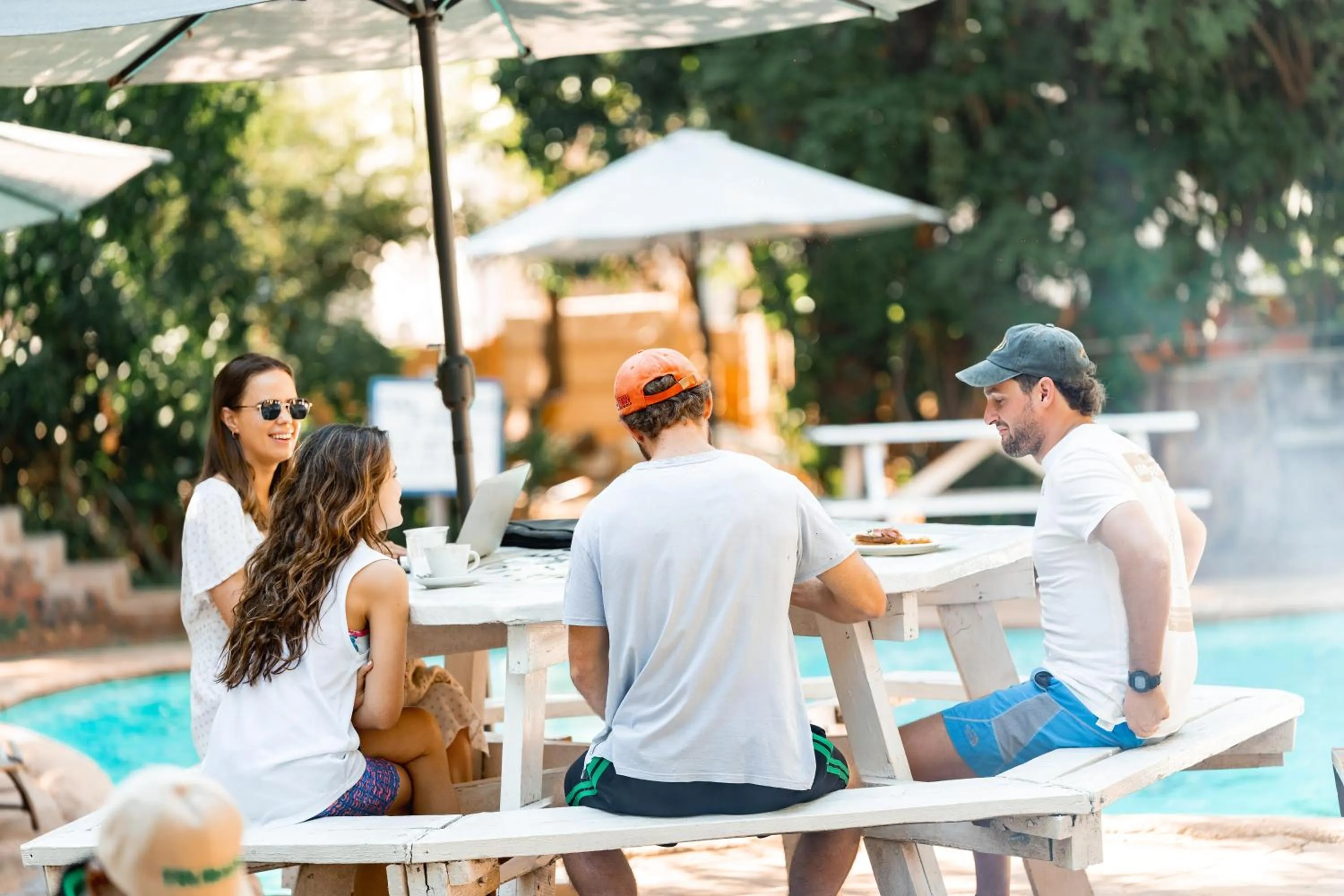 Restaurant/places to eat in Shoestrings Backpackers Lodge Vic Falls