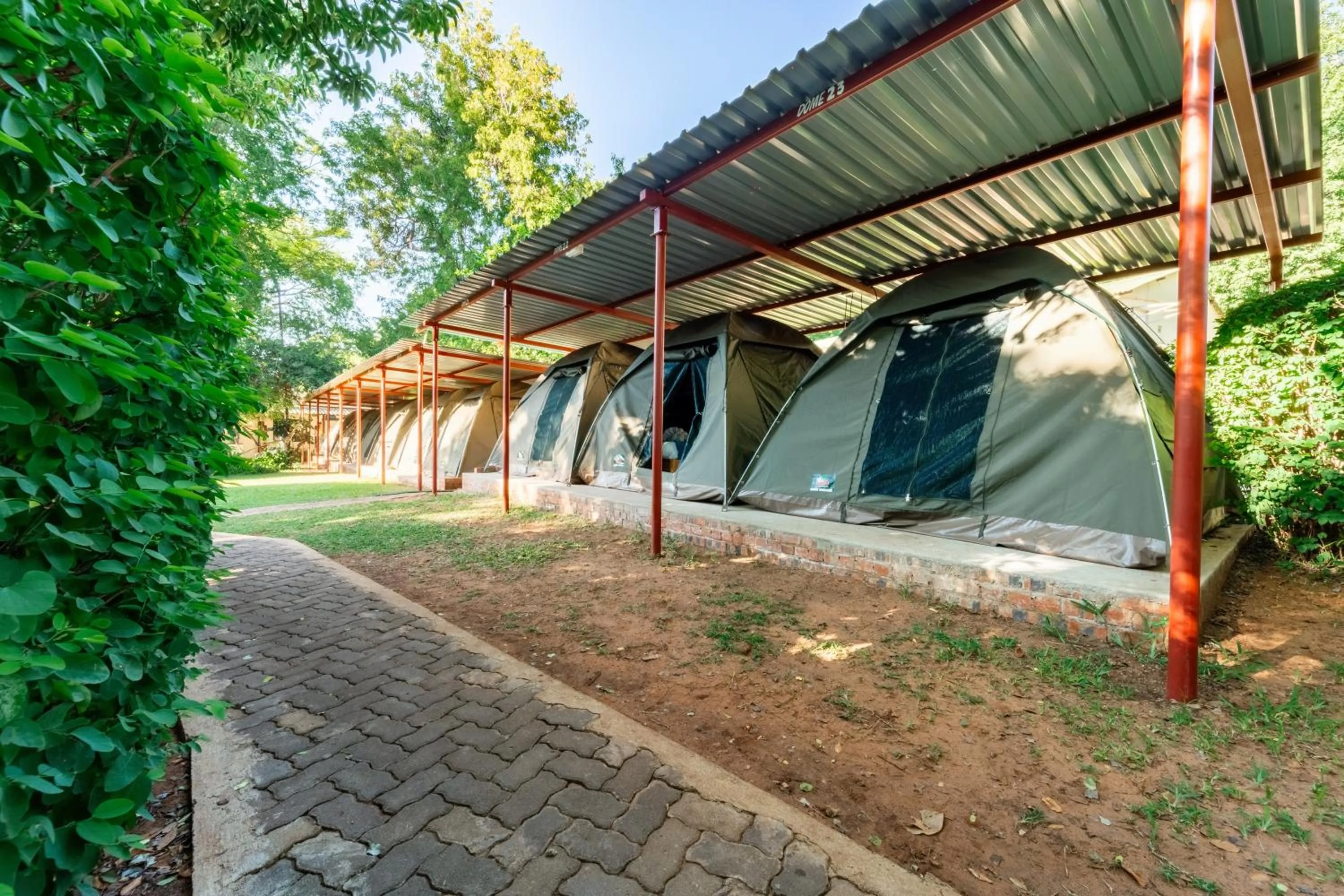 Bedroom in Shoestrings Backpackers Lodge Vic Falls