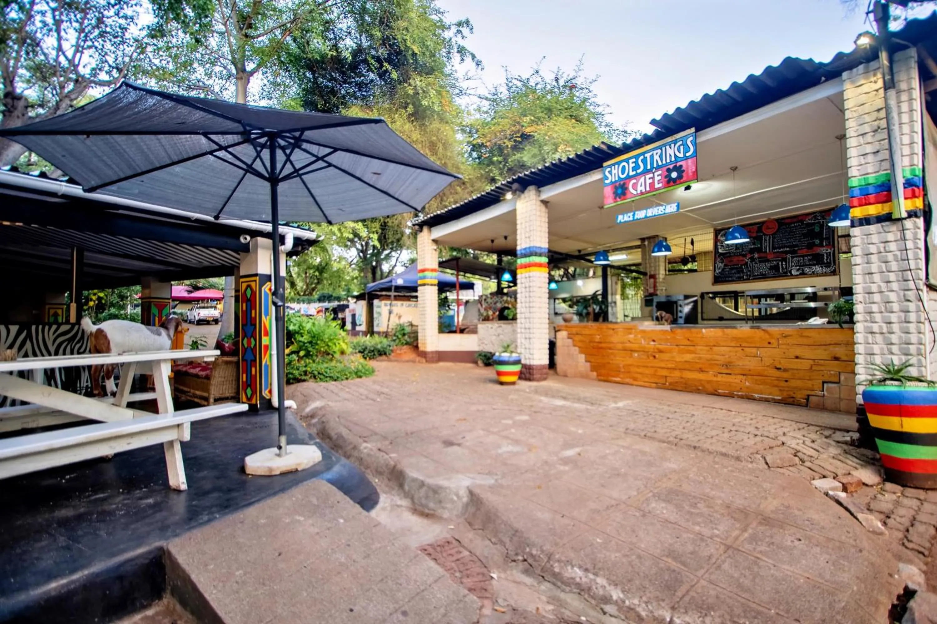 Property building in Shoestrings Backpackers Lodge Vic Falls