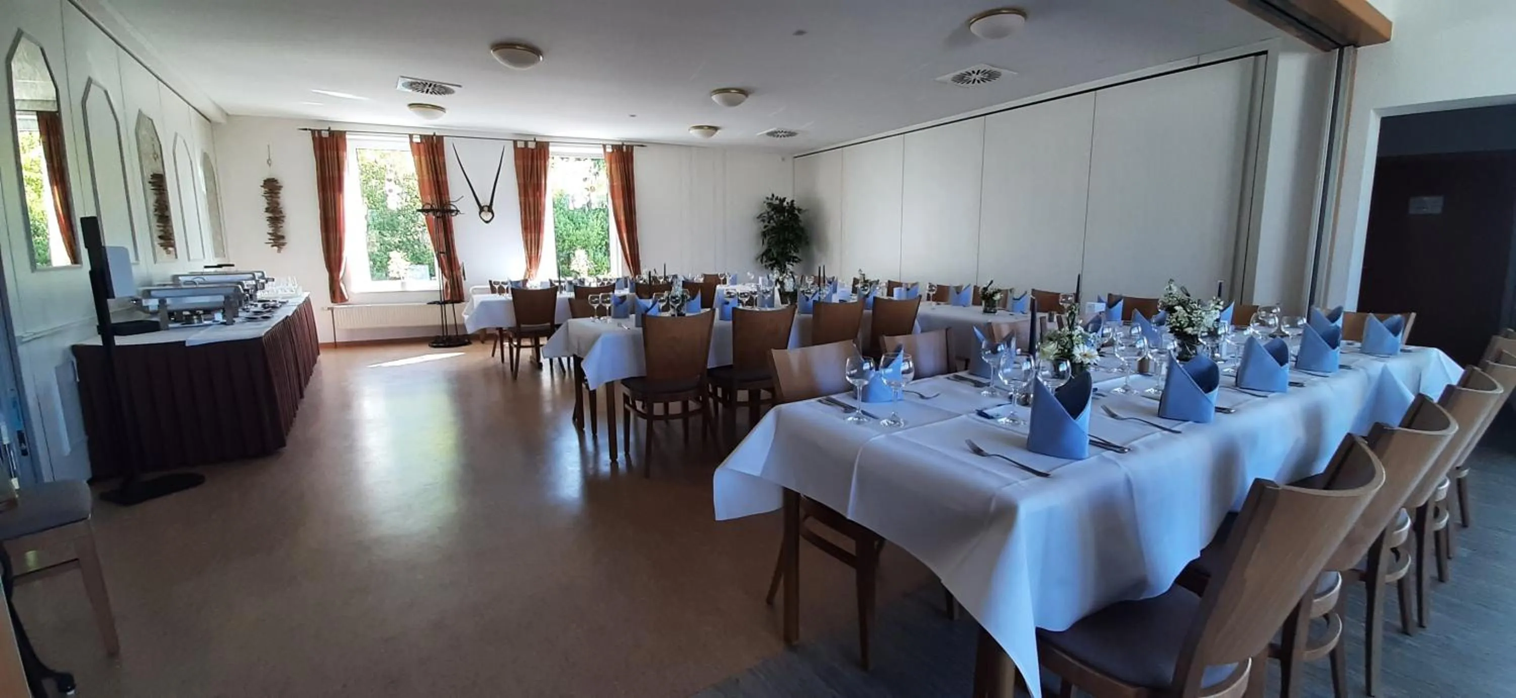 Restaurant/places to eat in Landgasthof Zur scharfen Ecke