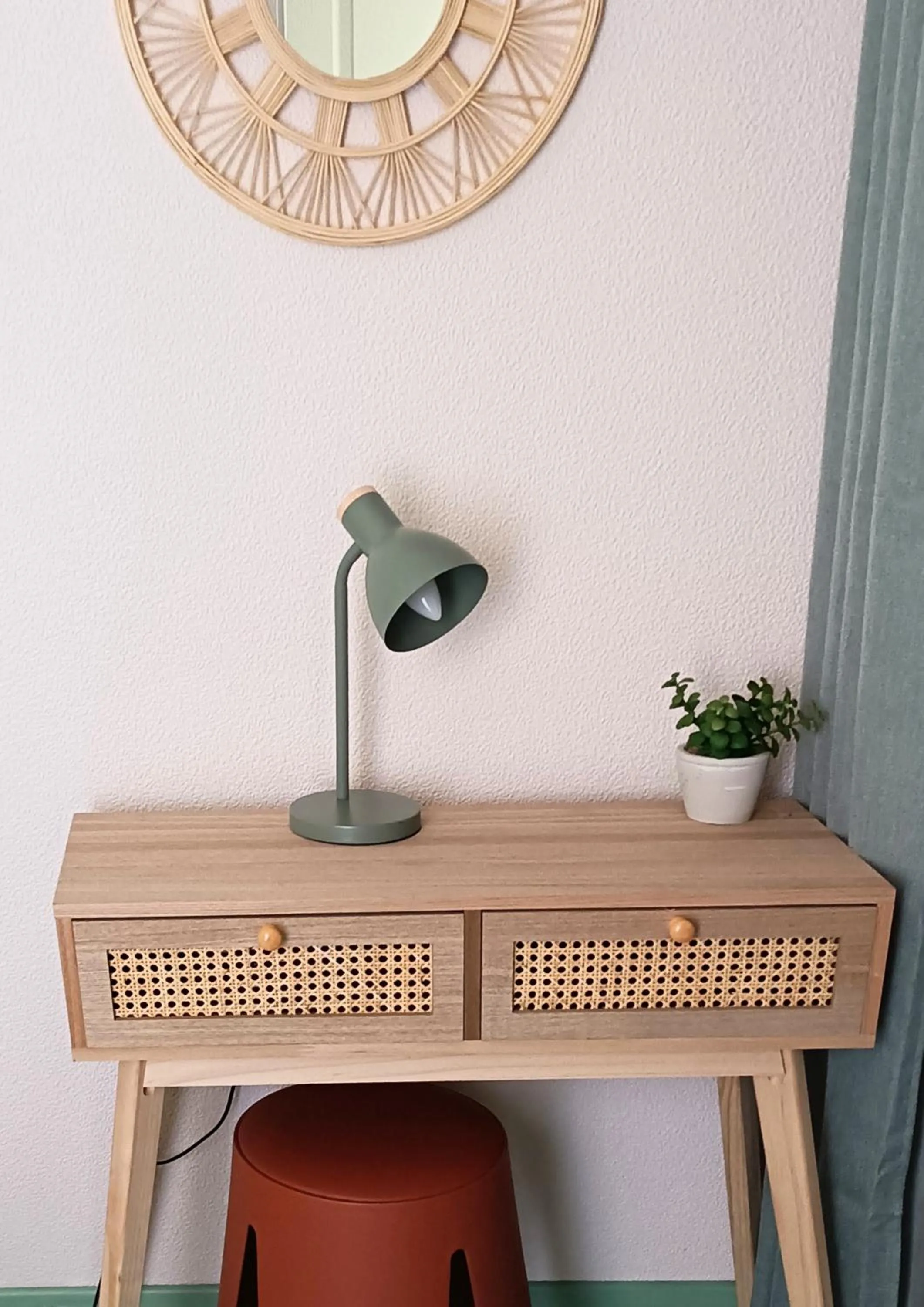 Decorative detail in Auberge du Poids Public Logis Hotel