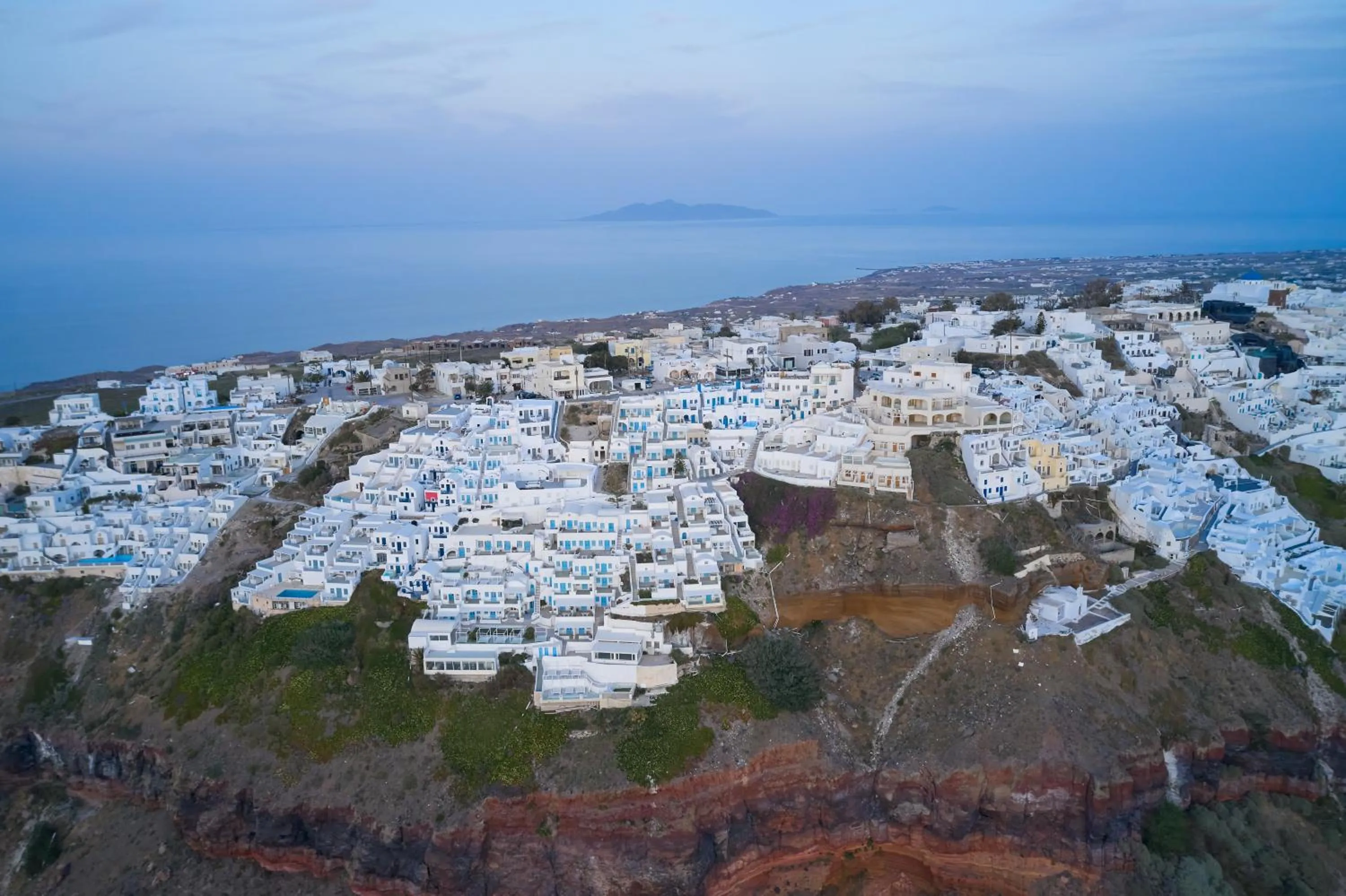 Neighbourhood in Merovigliosso