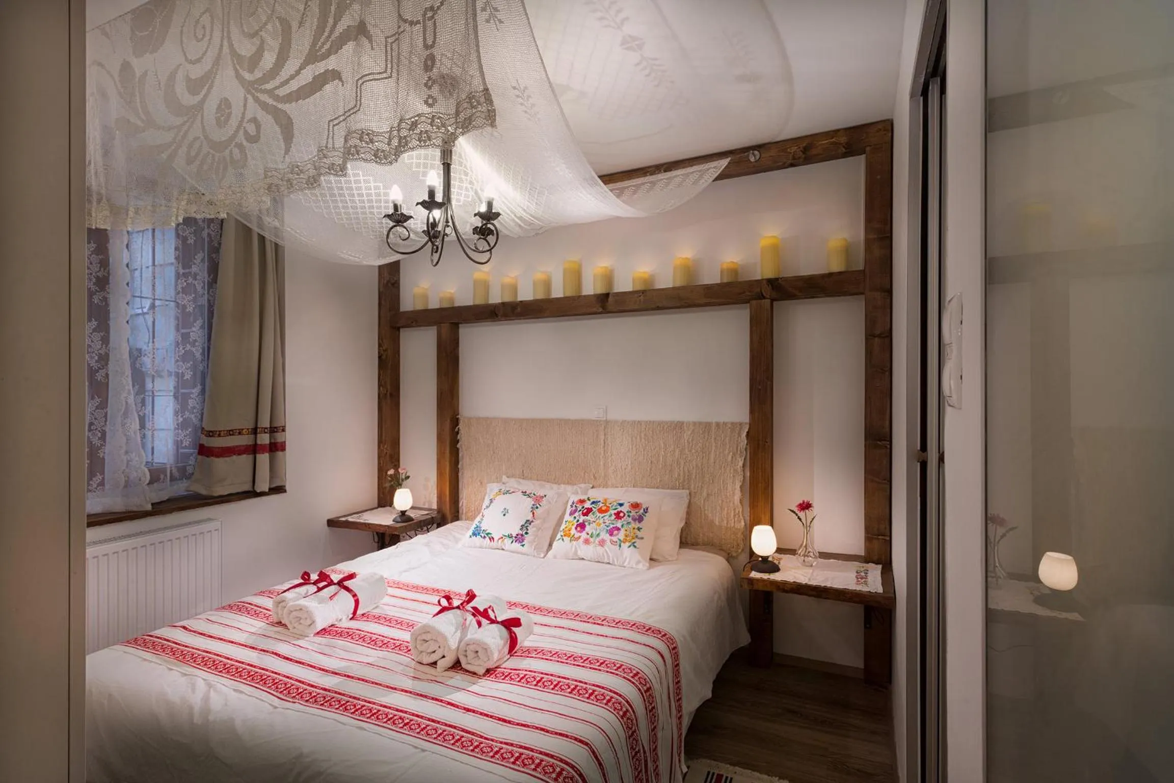 Bedroom, Bed in Suites 13 Budapest