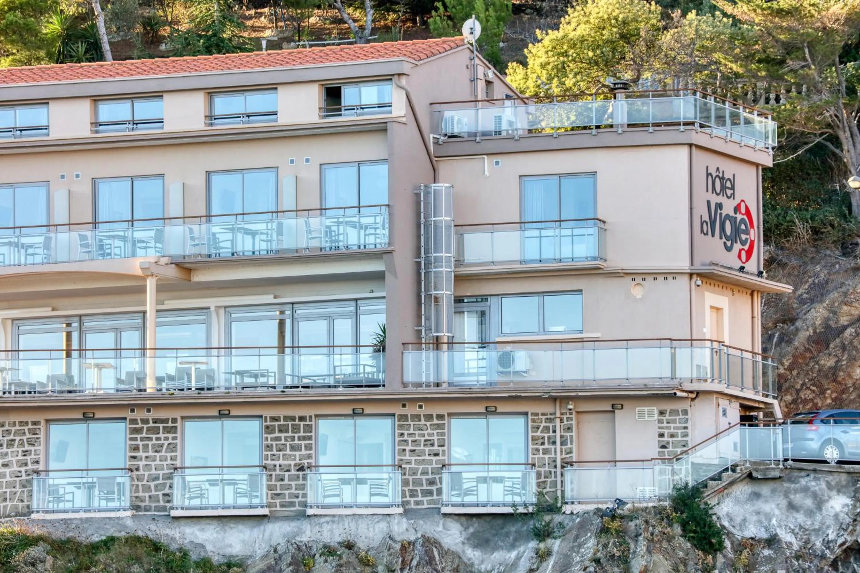 Property building in Hotel La Vigie - Face à la mer