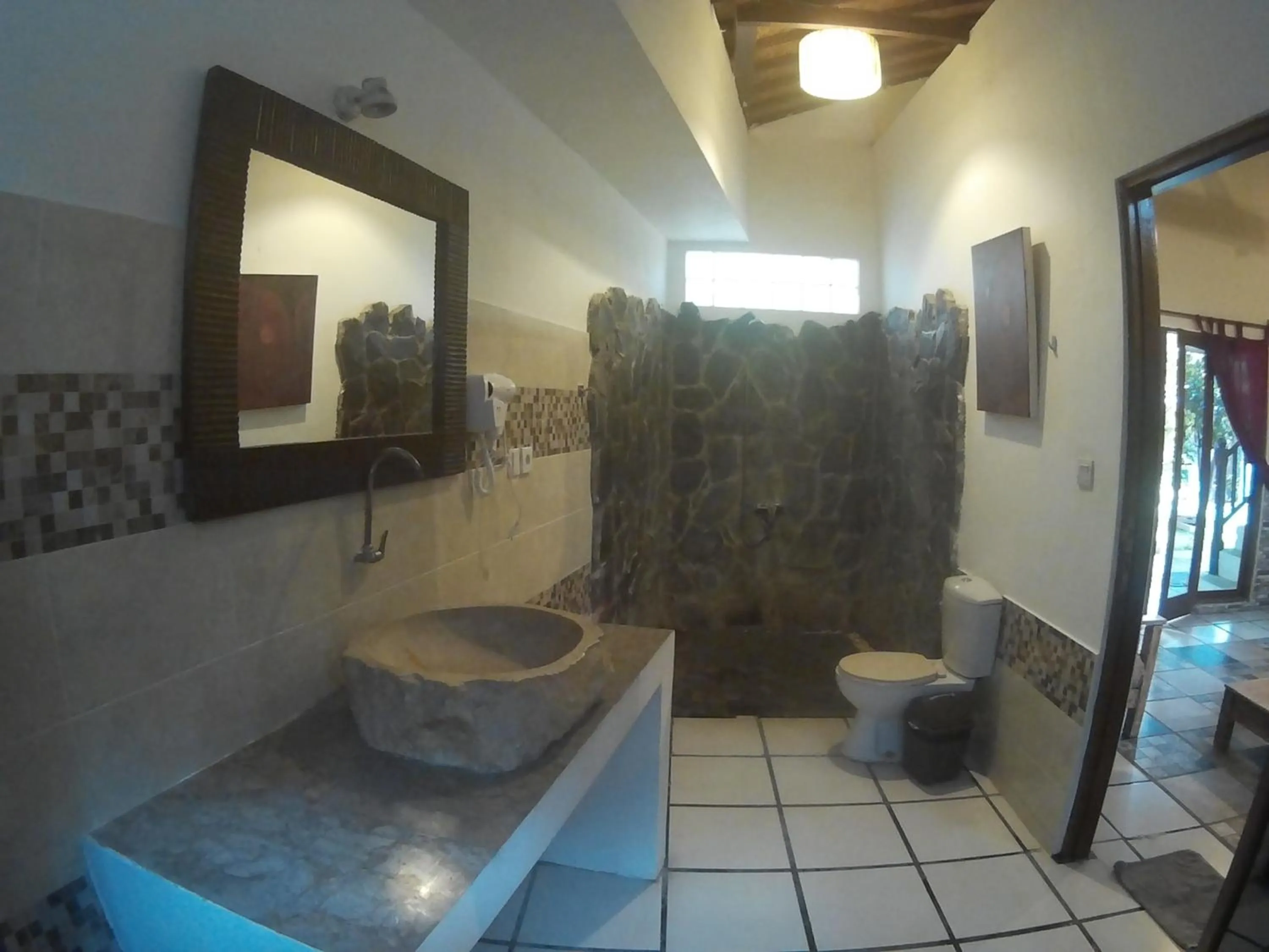 Bathroom in Canggu Pinpoint Rooms