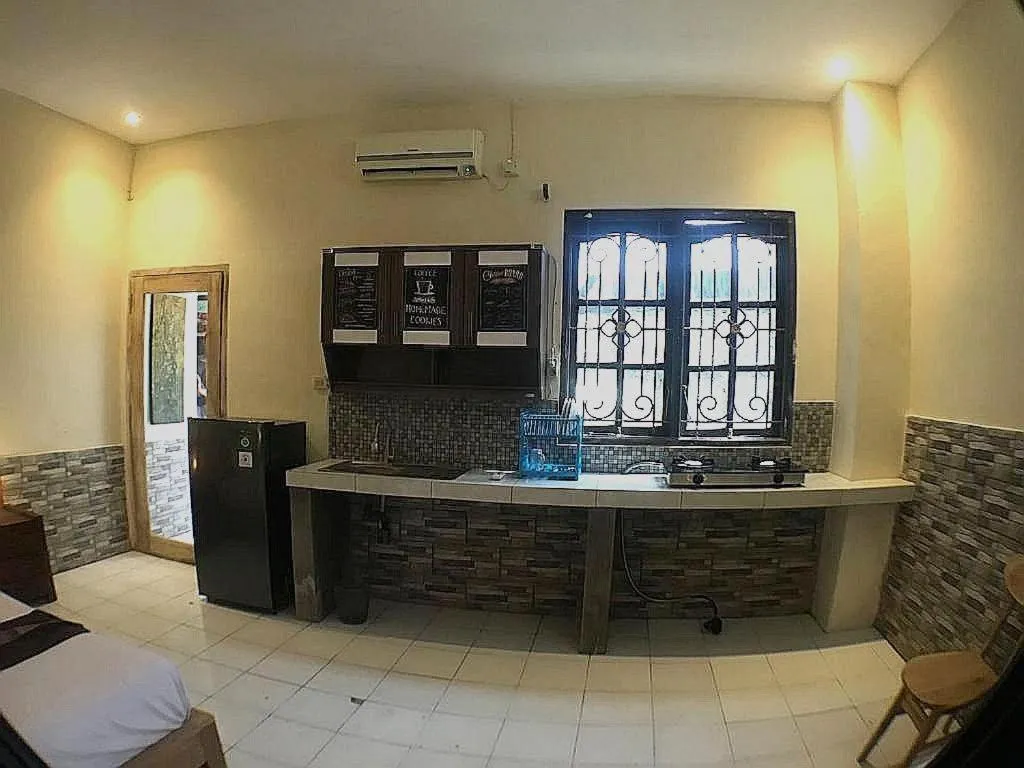 Kitchen or kitchenette in Canggu Pinpoint Rooms