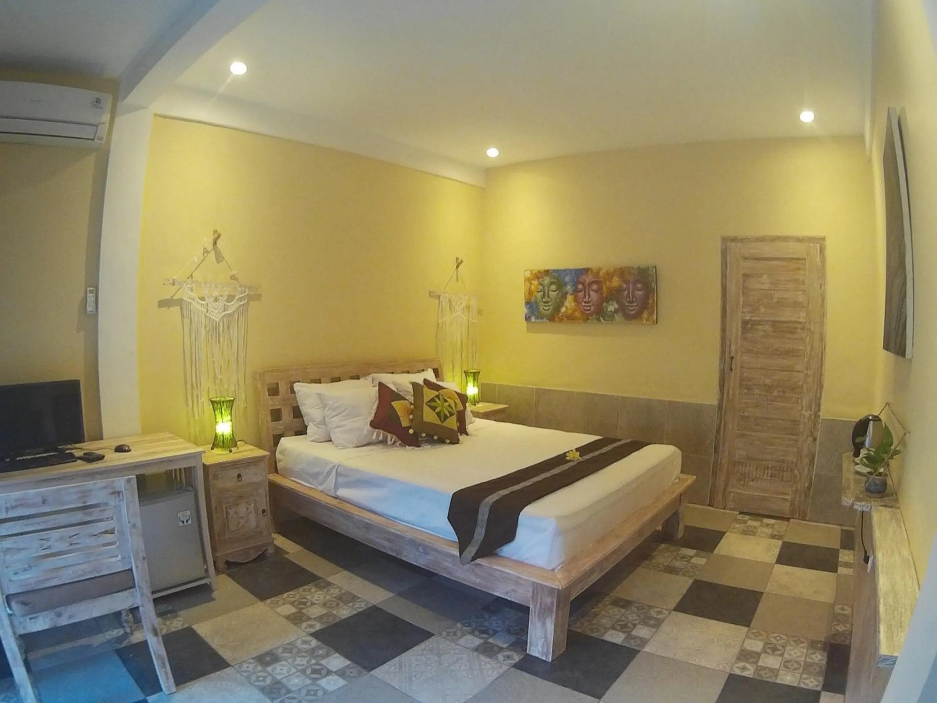 Bedroom, Bed in Canggu Pinpoint Rooms