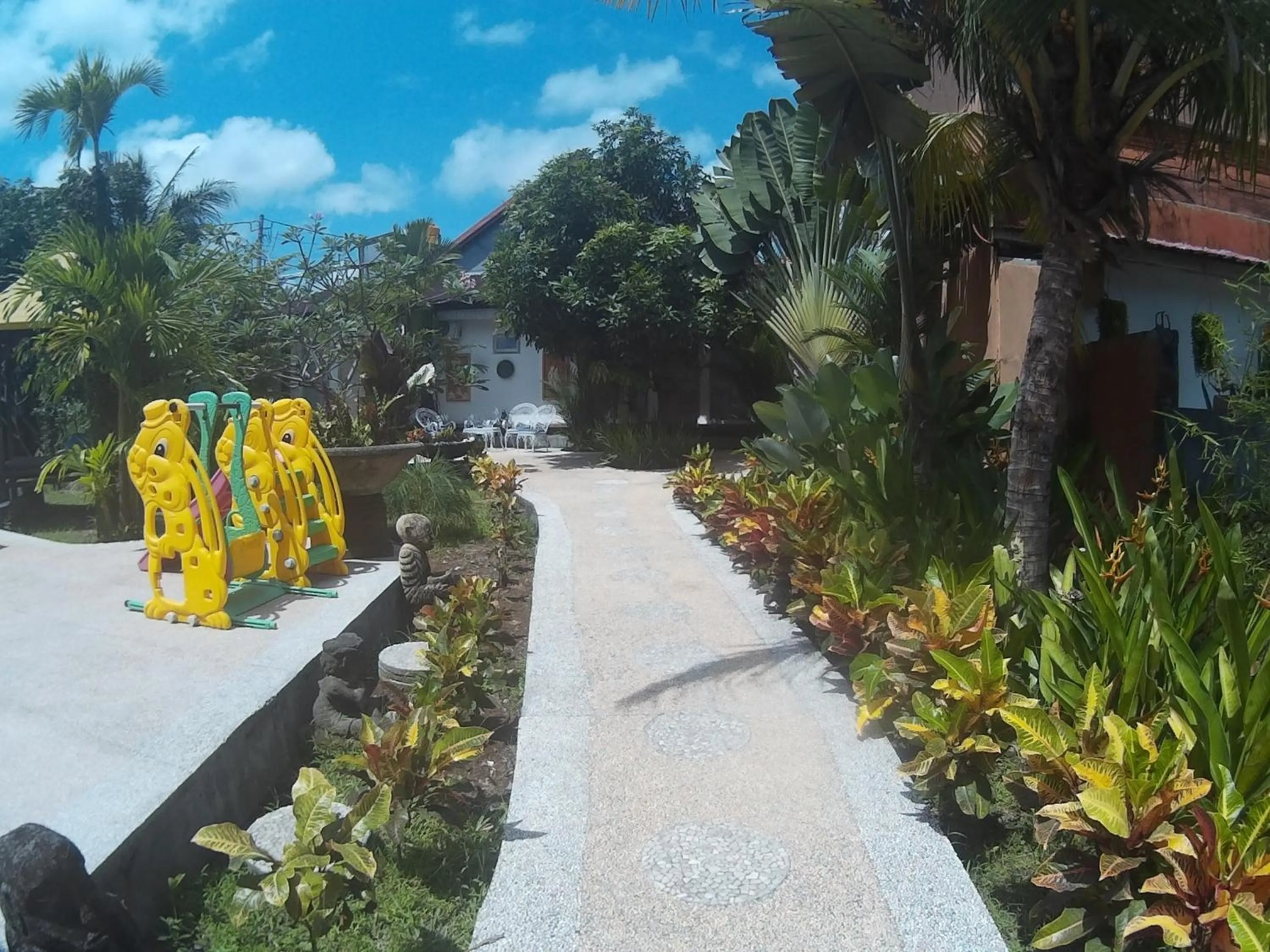 Garden in Canggu Pinpoint Rooms