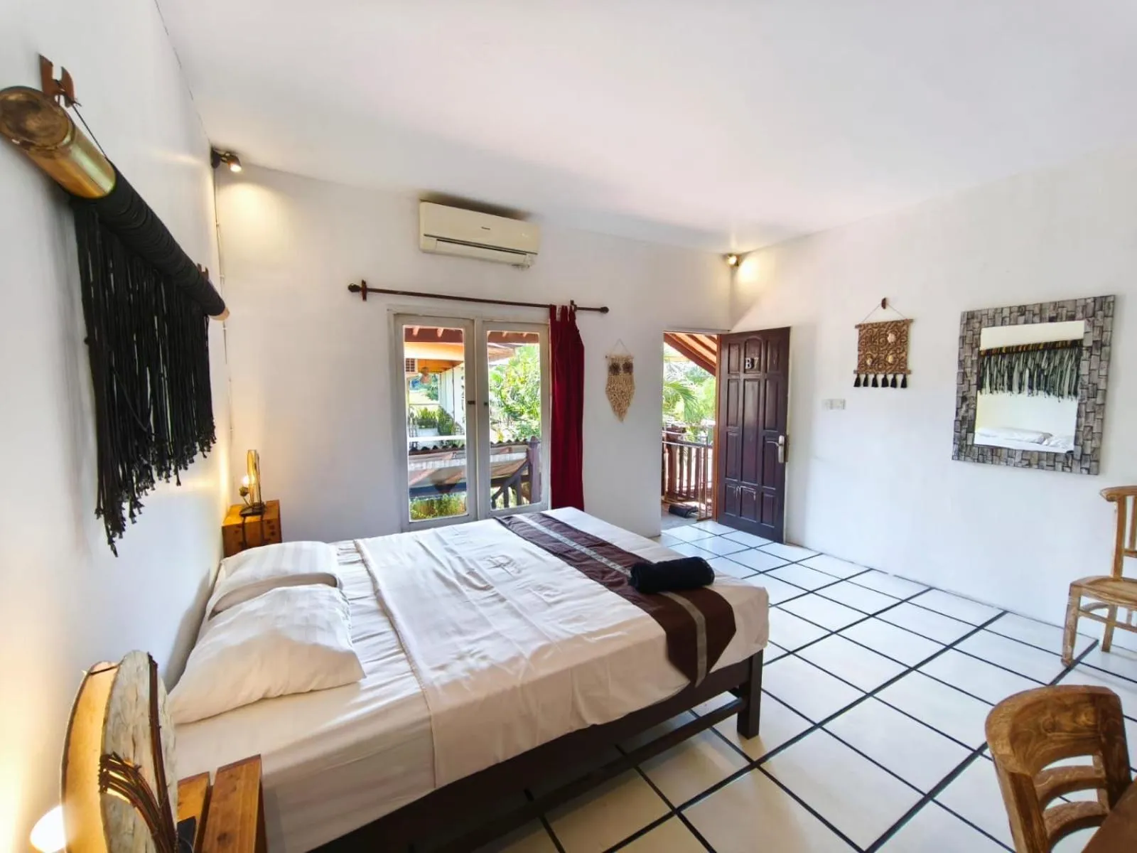 Bed in Canggu Pinpoint Rooms
