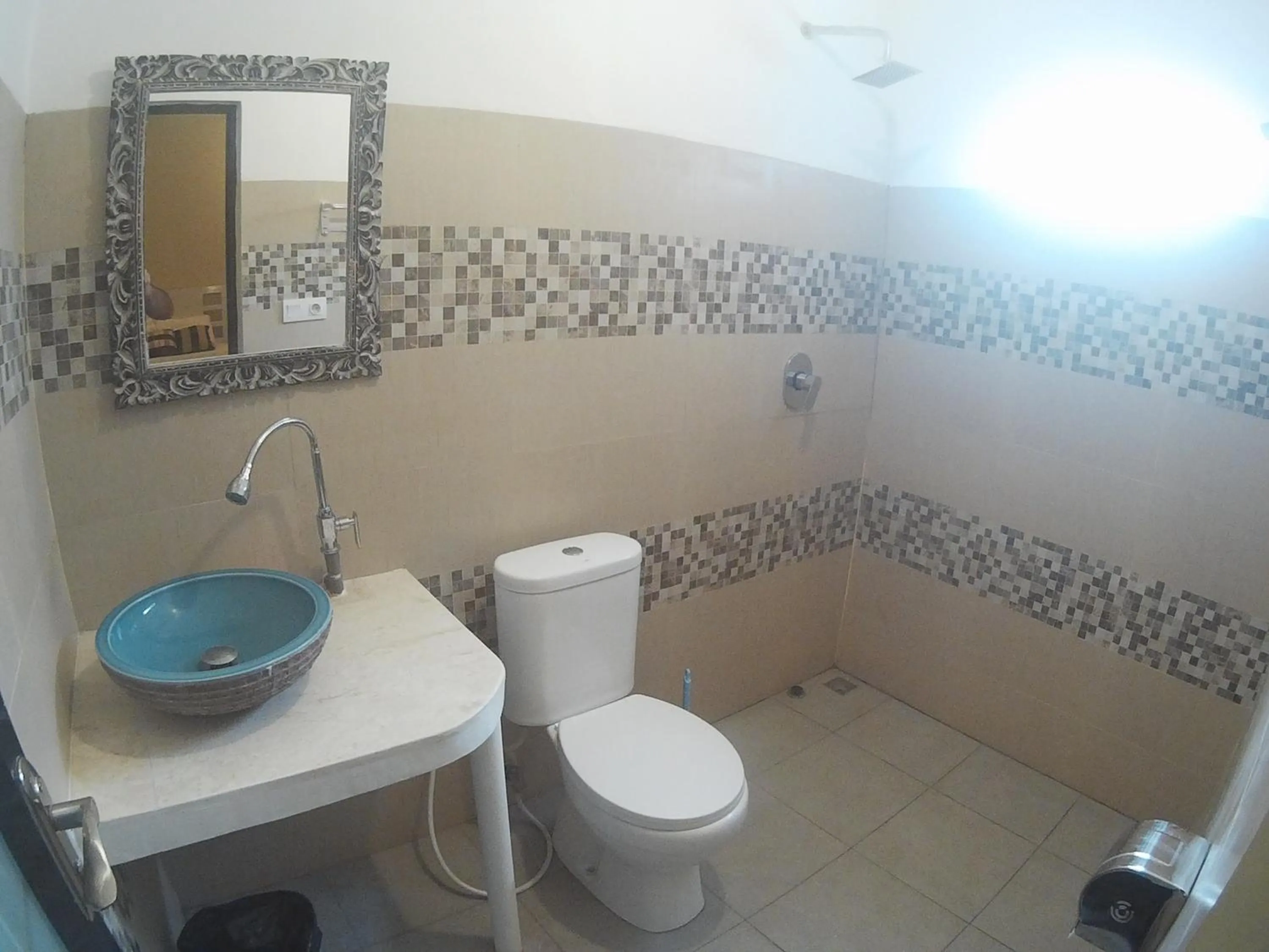 Bathroom in Canggu Pinpoint Rooms
