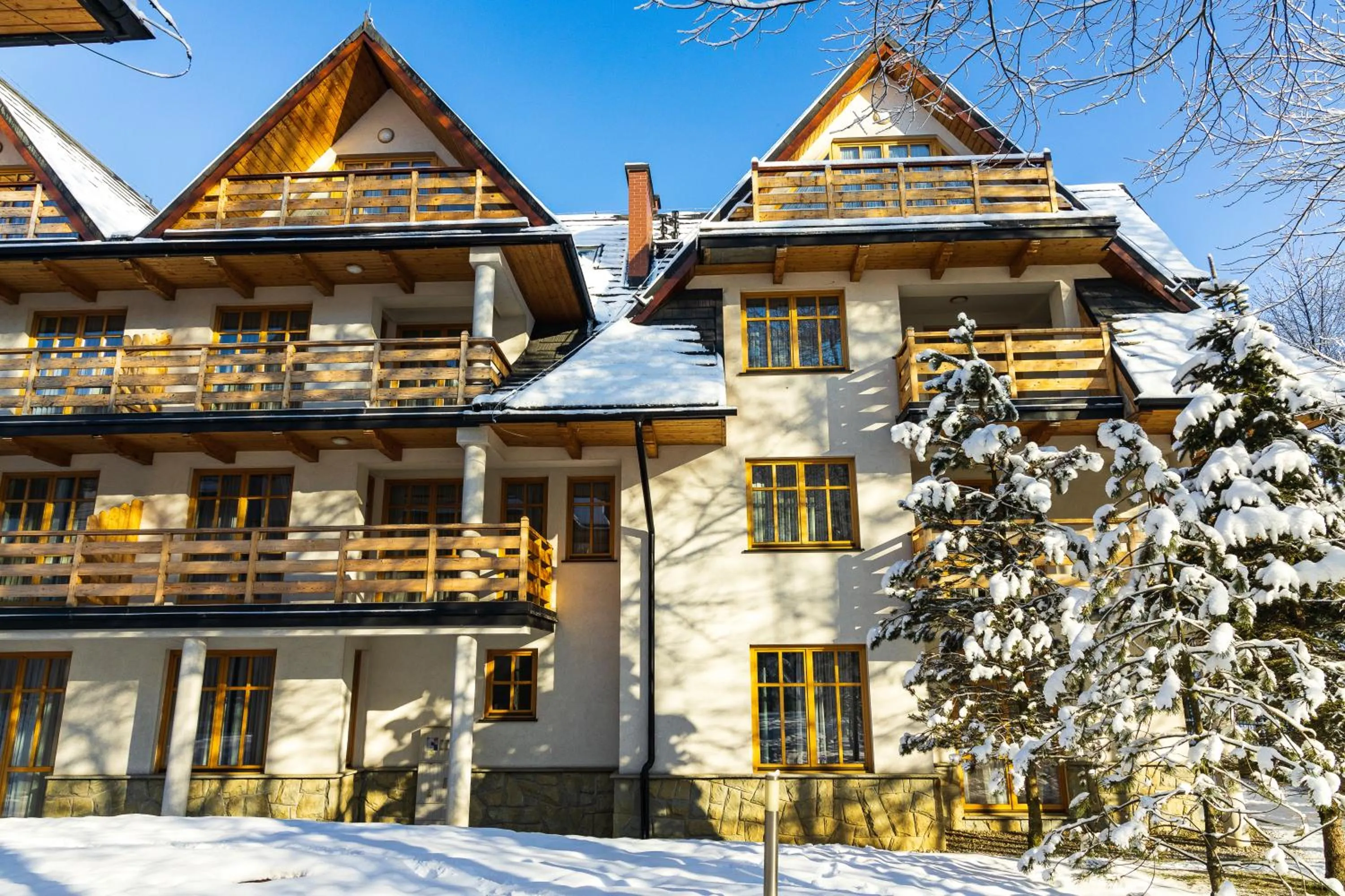 Property building in Aparthotel Bellamonte