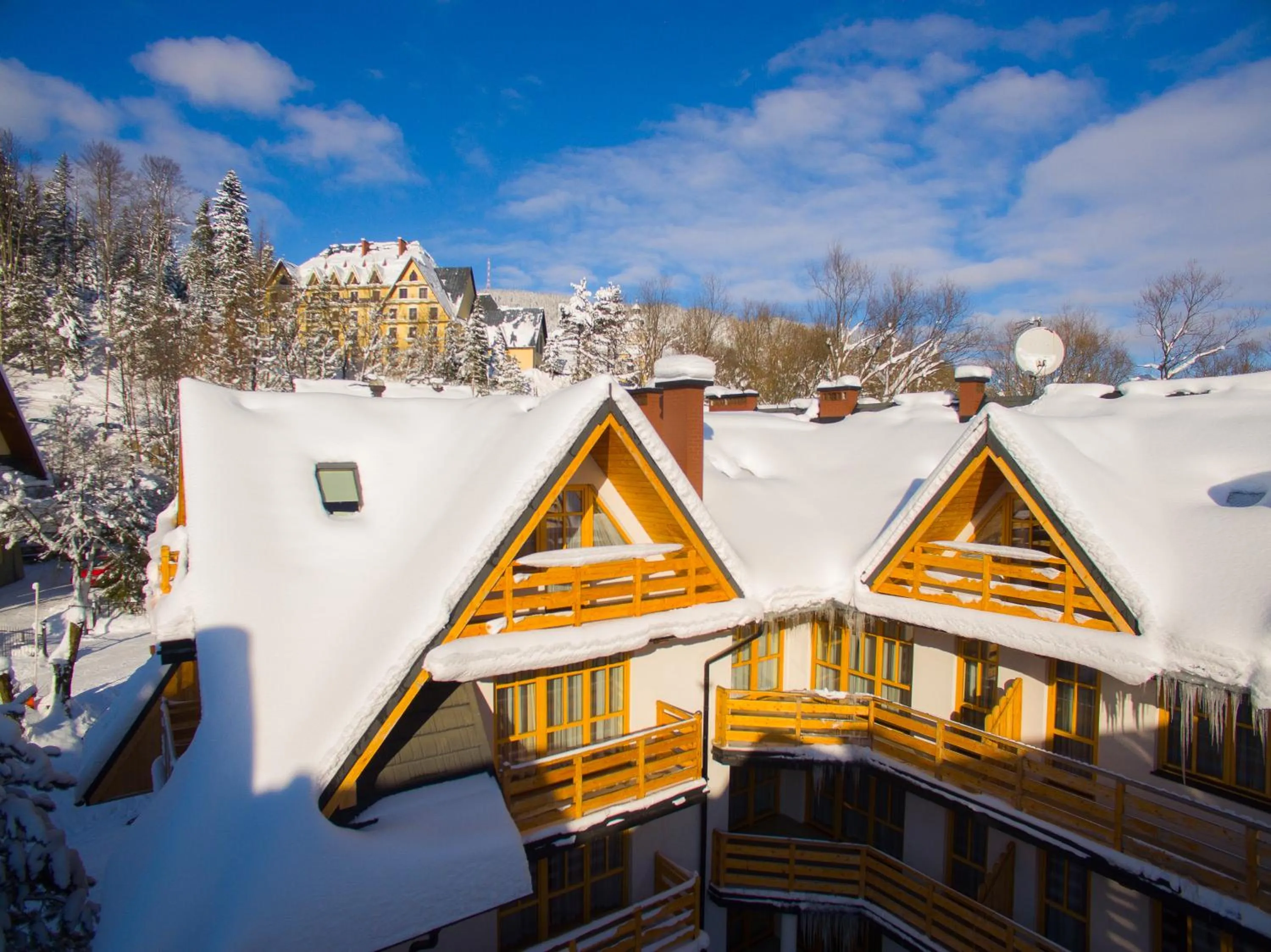 Property building in Aparthotel Bellamonte