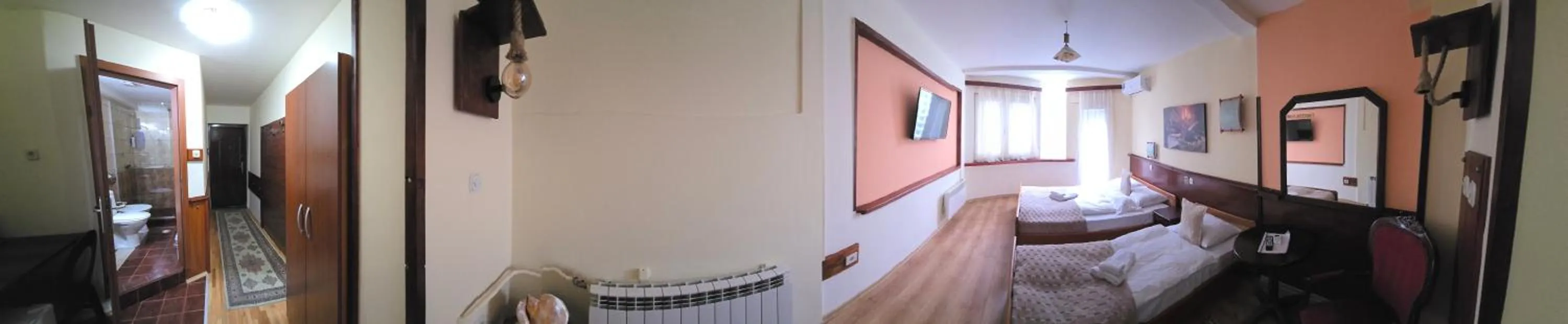 Bed in Hotel Kapistec Skopje