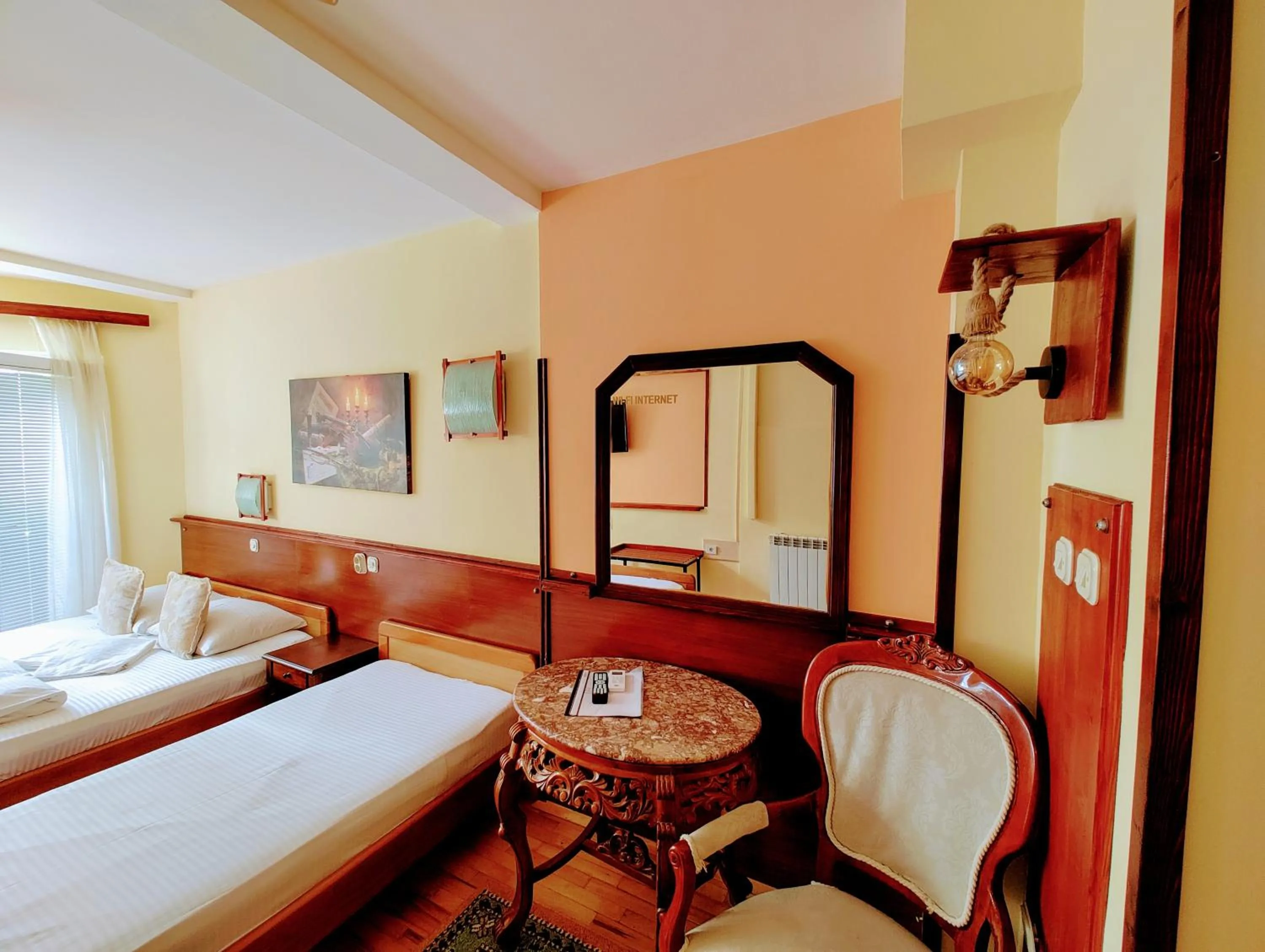 Bed in Hotel Kapistec Skopje