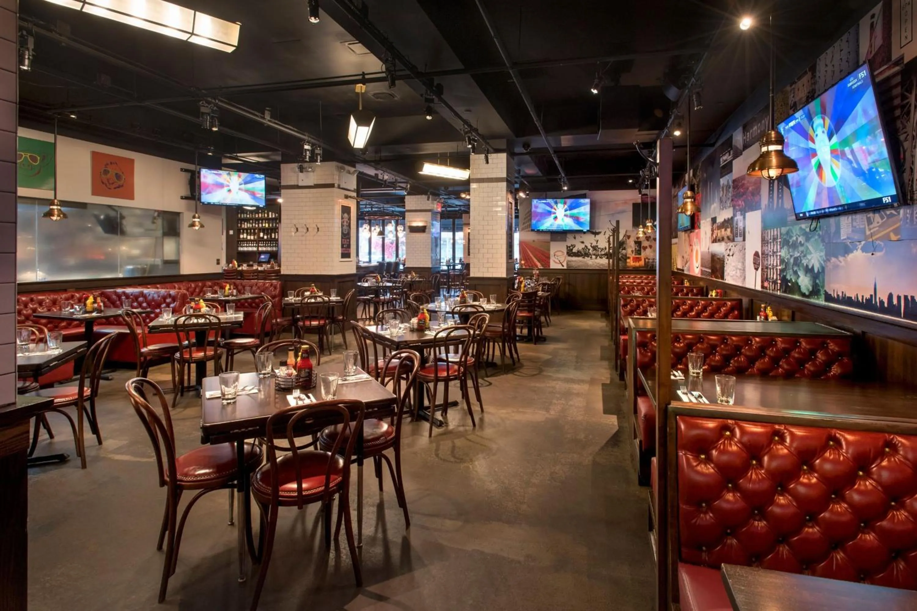 Lounge or bar in New York Marriott Downtown