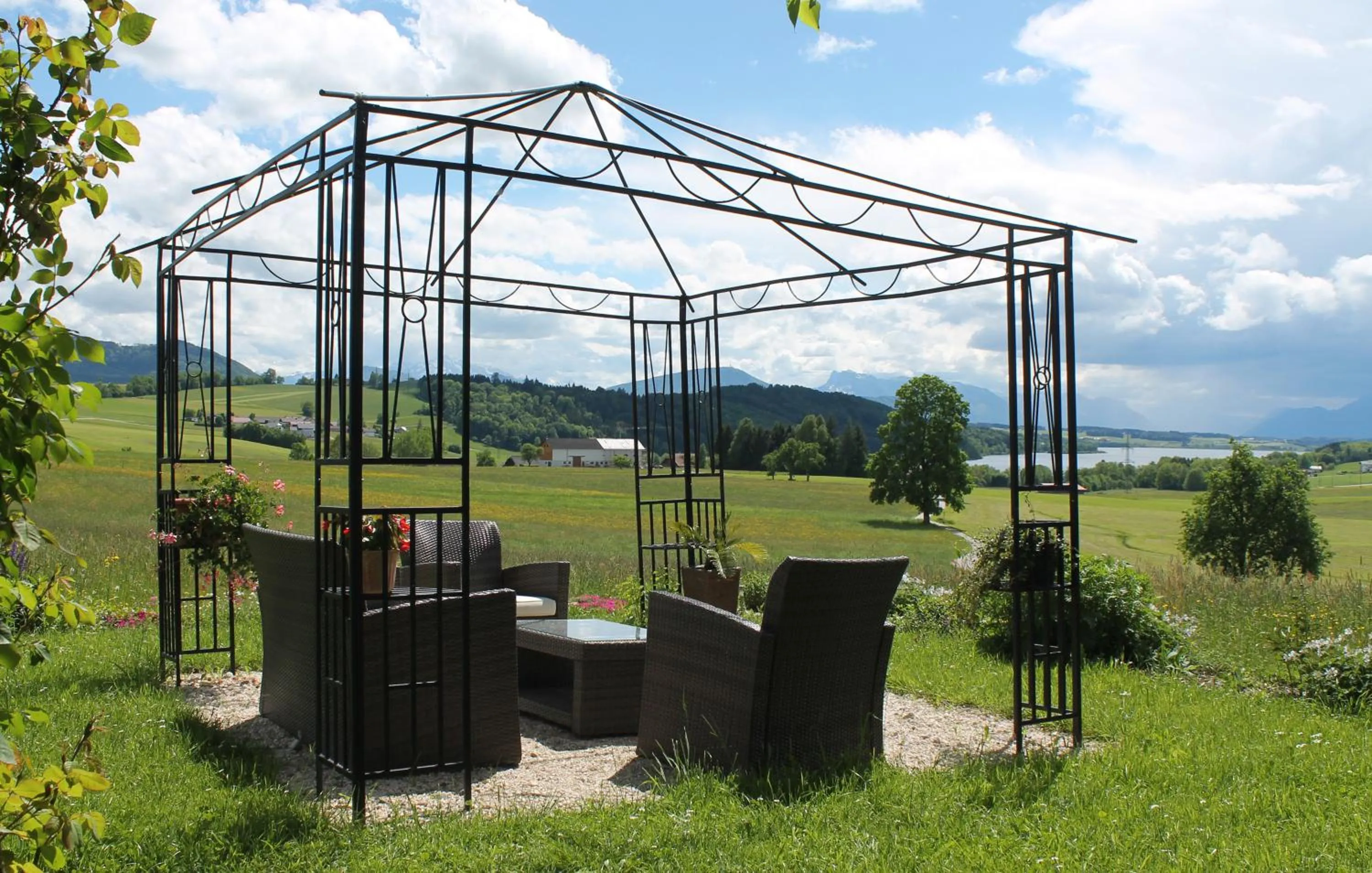 Garden in Ferienhotel Herzog