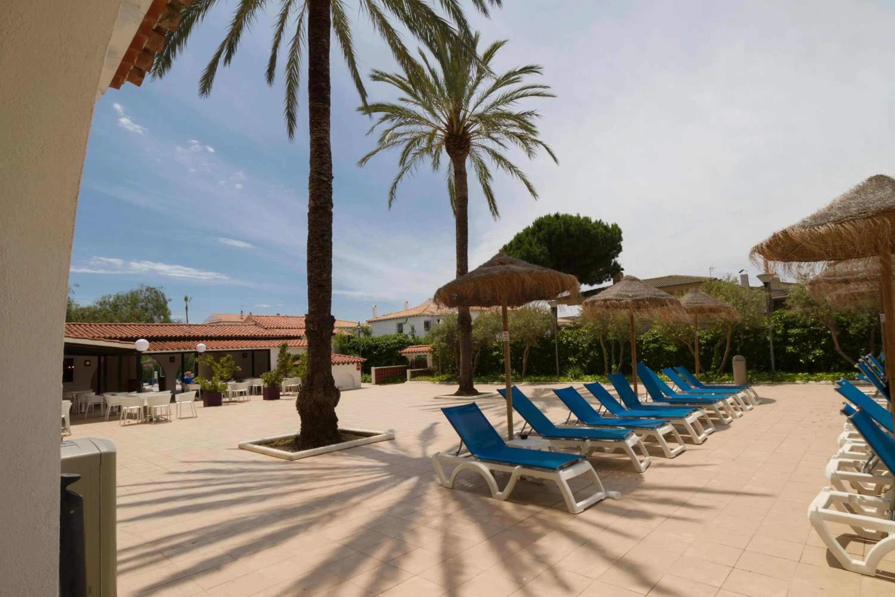 Swimming pool in Ibersol Playa Dorada