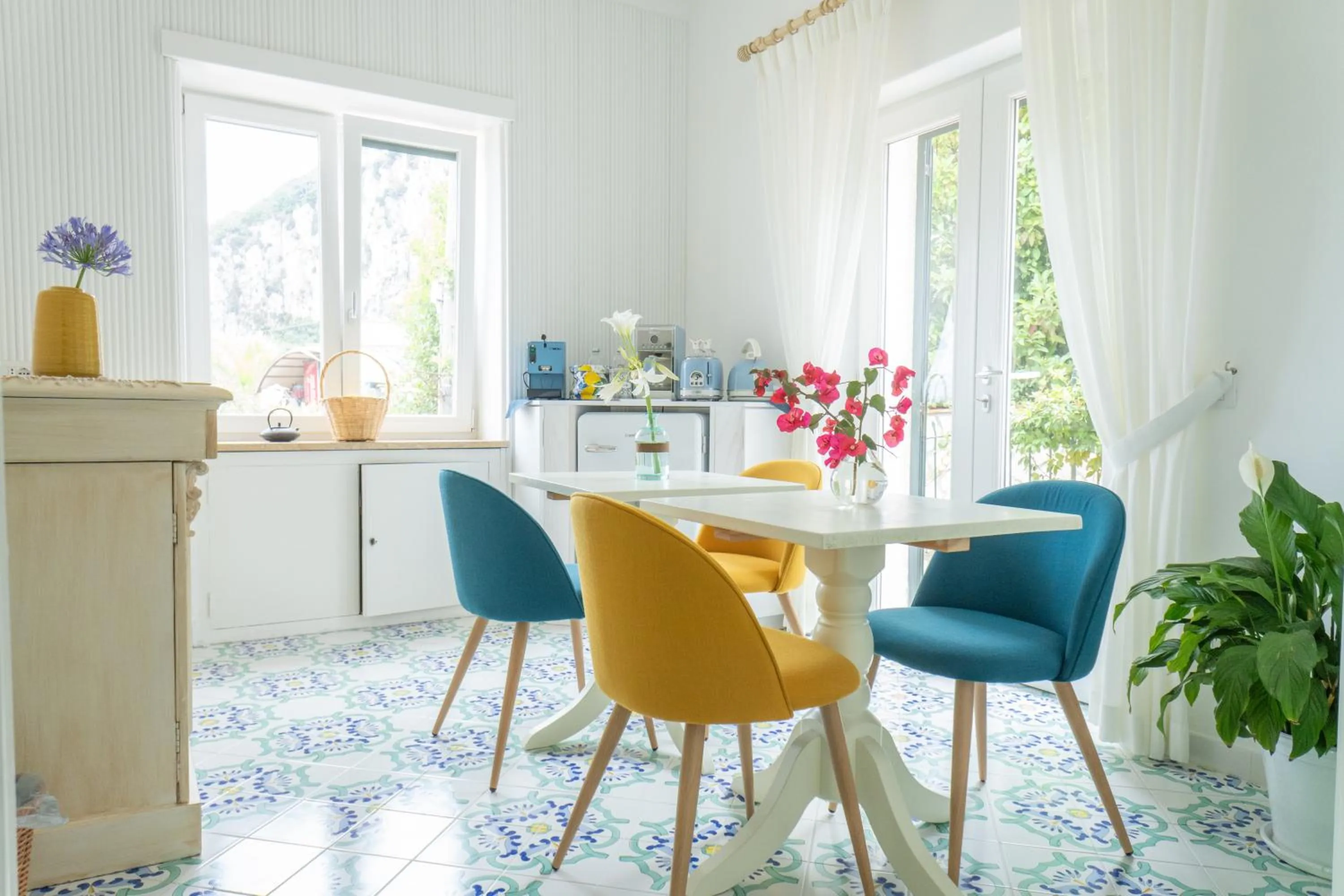 Dining area in B&B L'Agapanto