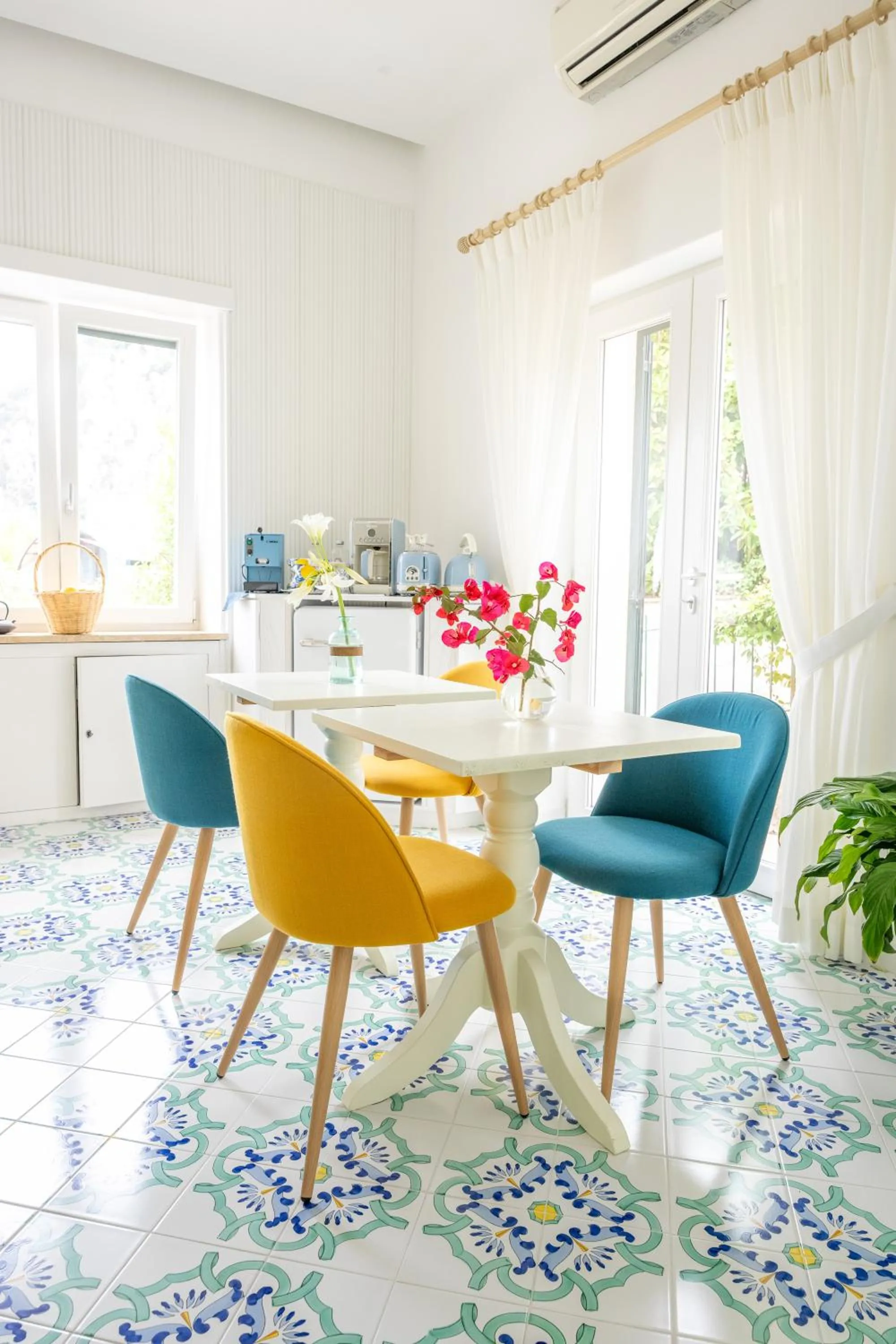 Dining area in B&B L'Agapanto