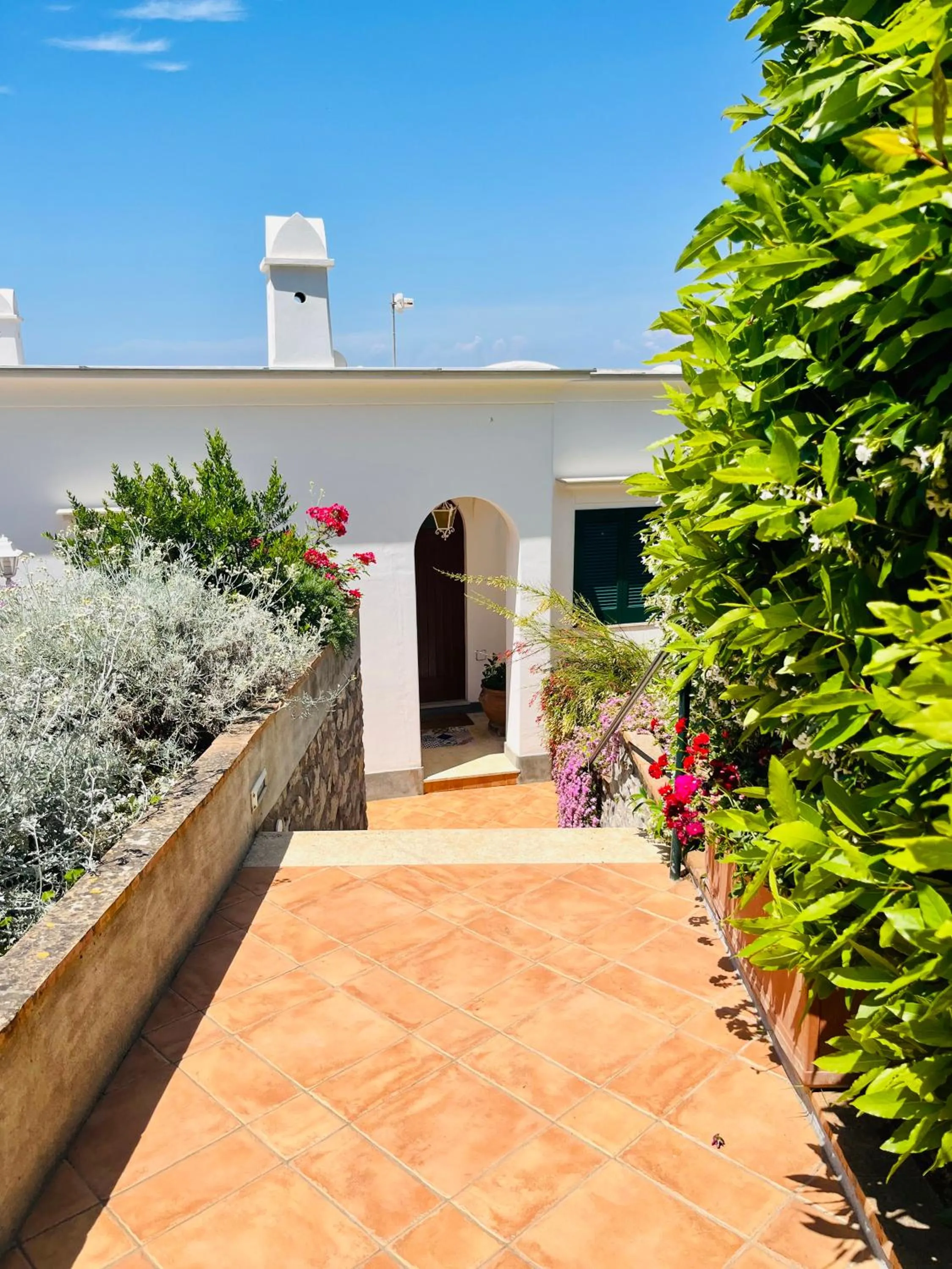 Facade/entrance in B&B L'Agapanto