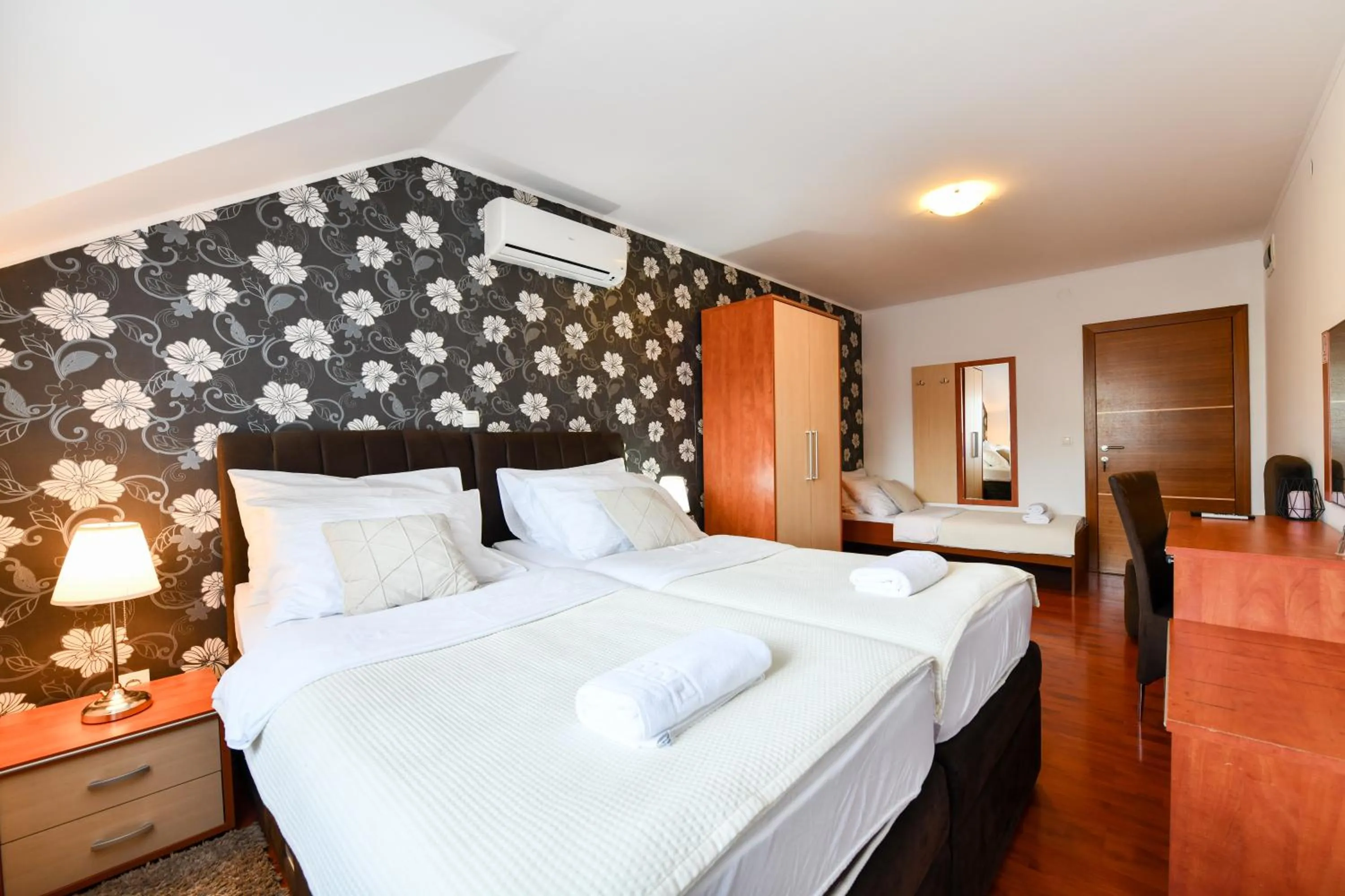 Bed in Pansion Villa Cancar