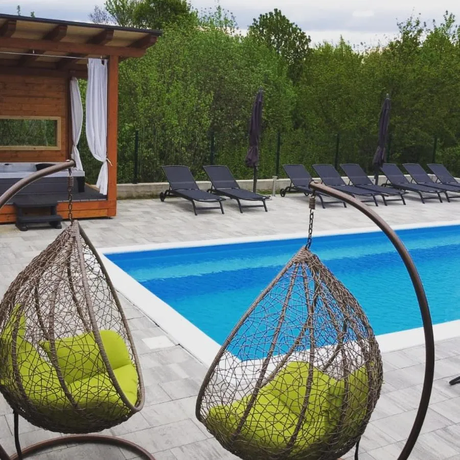 Pool view in Pansion Villa Cancar