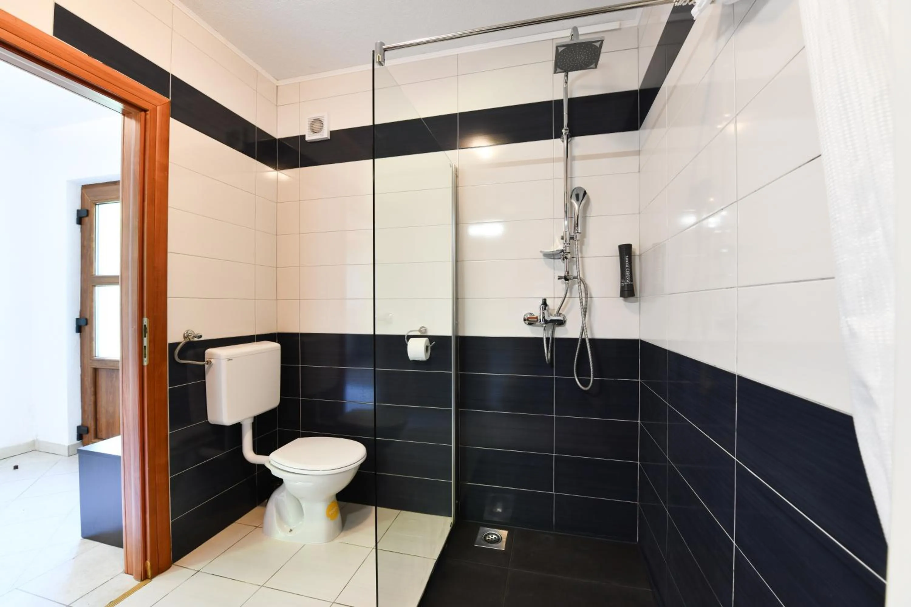 Bathroom in Pansion Villa Cancar