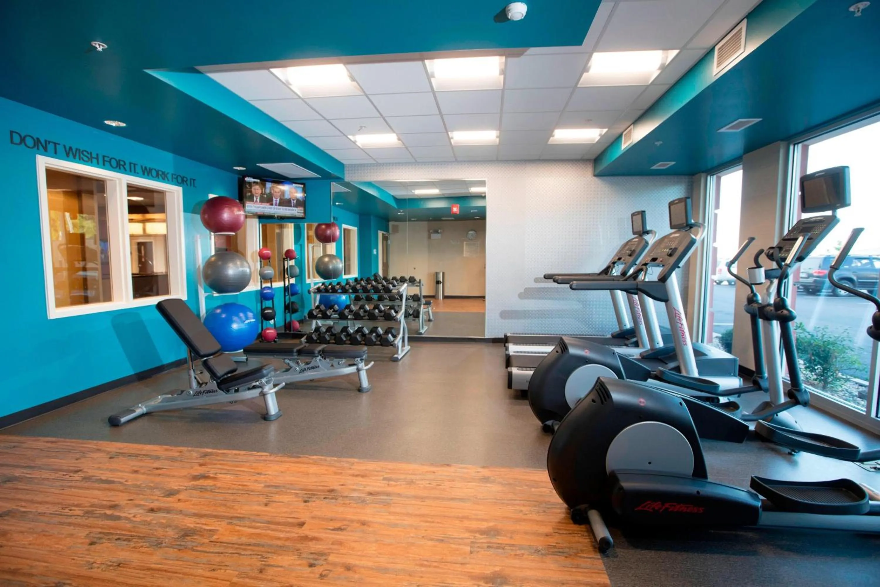 Fitness centre/facilities in Fairfield Inn & Suites by Marriott Detroit Lakes
