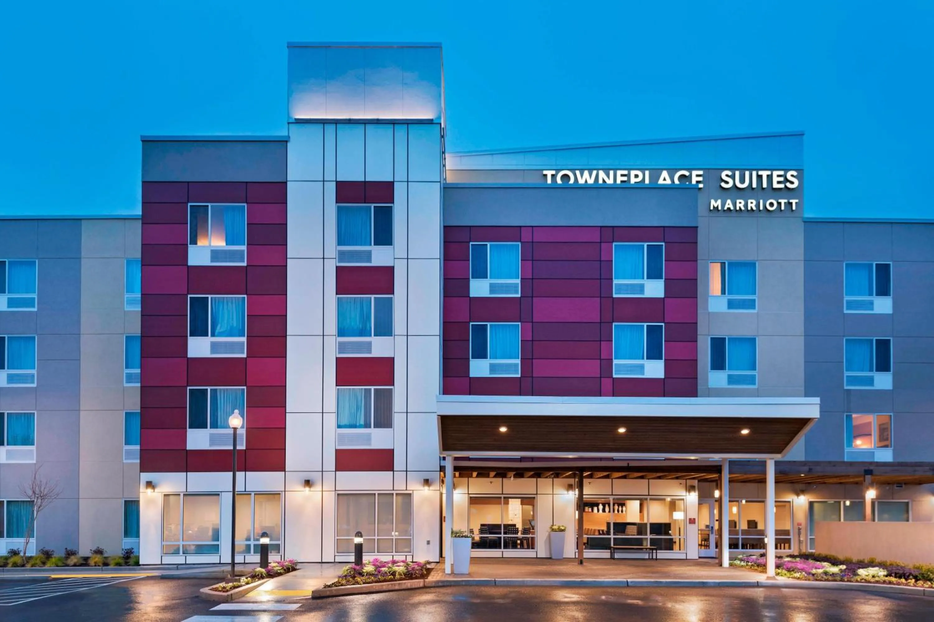 Property building in TownePlace Suites by Marriott Tacoma Lakewood