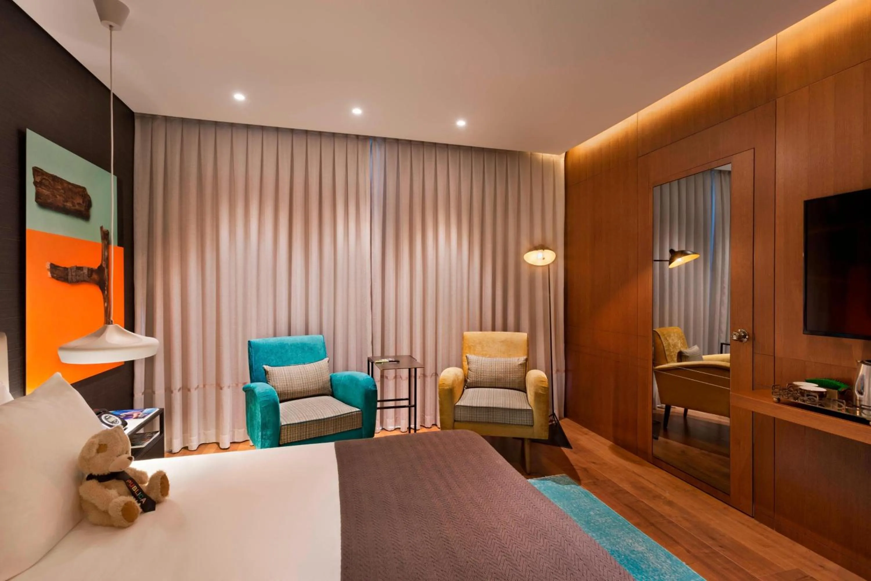 Photo of the whole room in Publica Isrotel, Autograph Collection