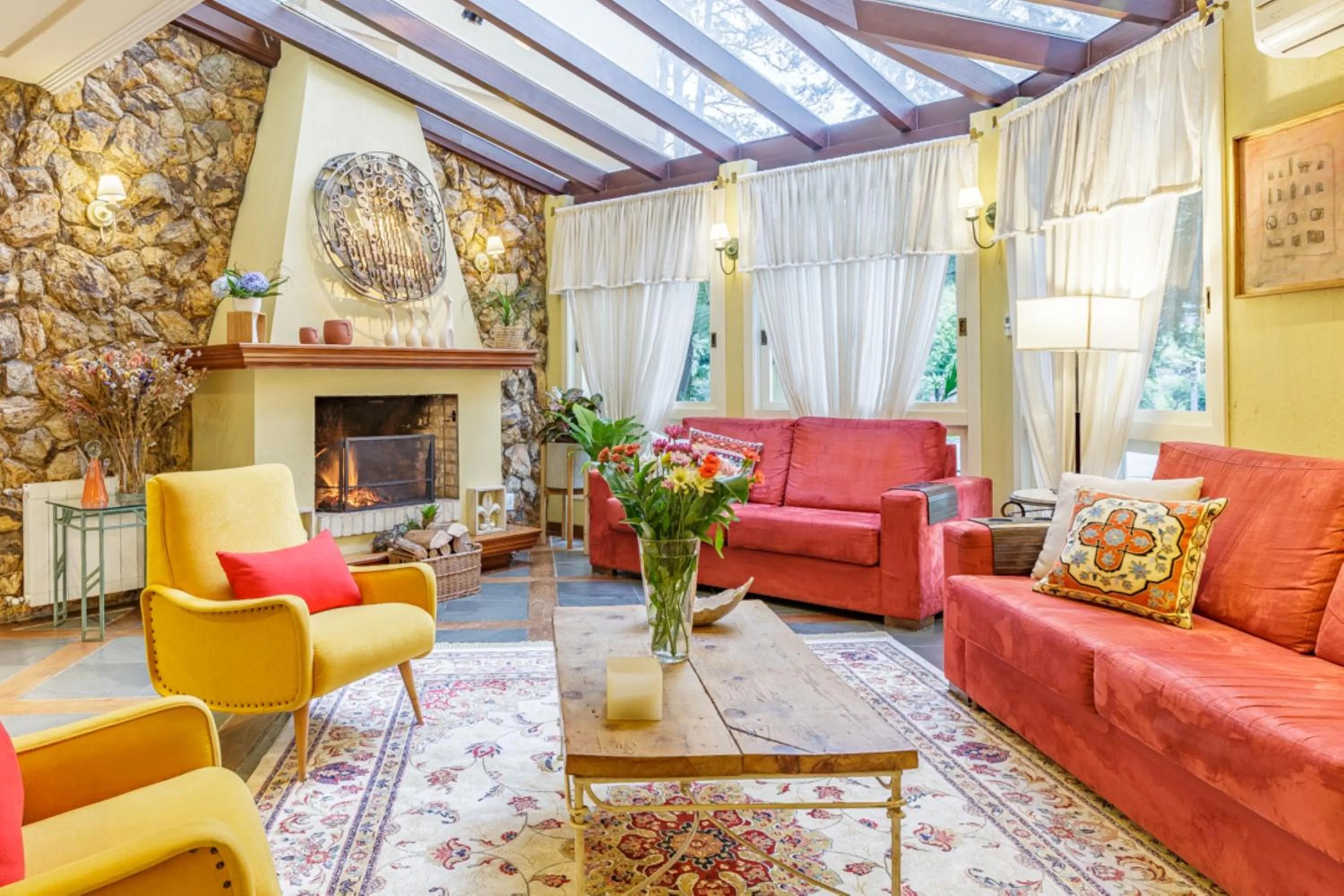 Lobby or reception in Hotel Pousada Le Chateau